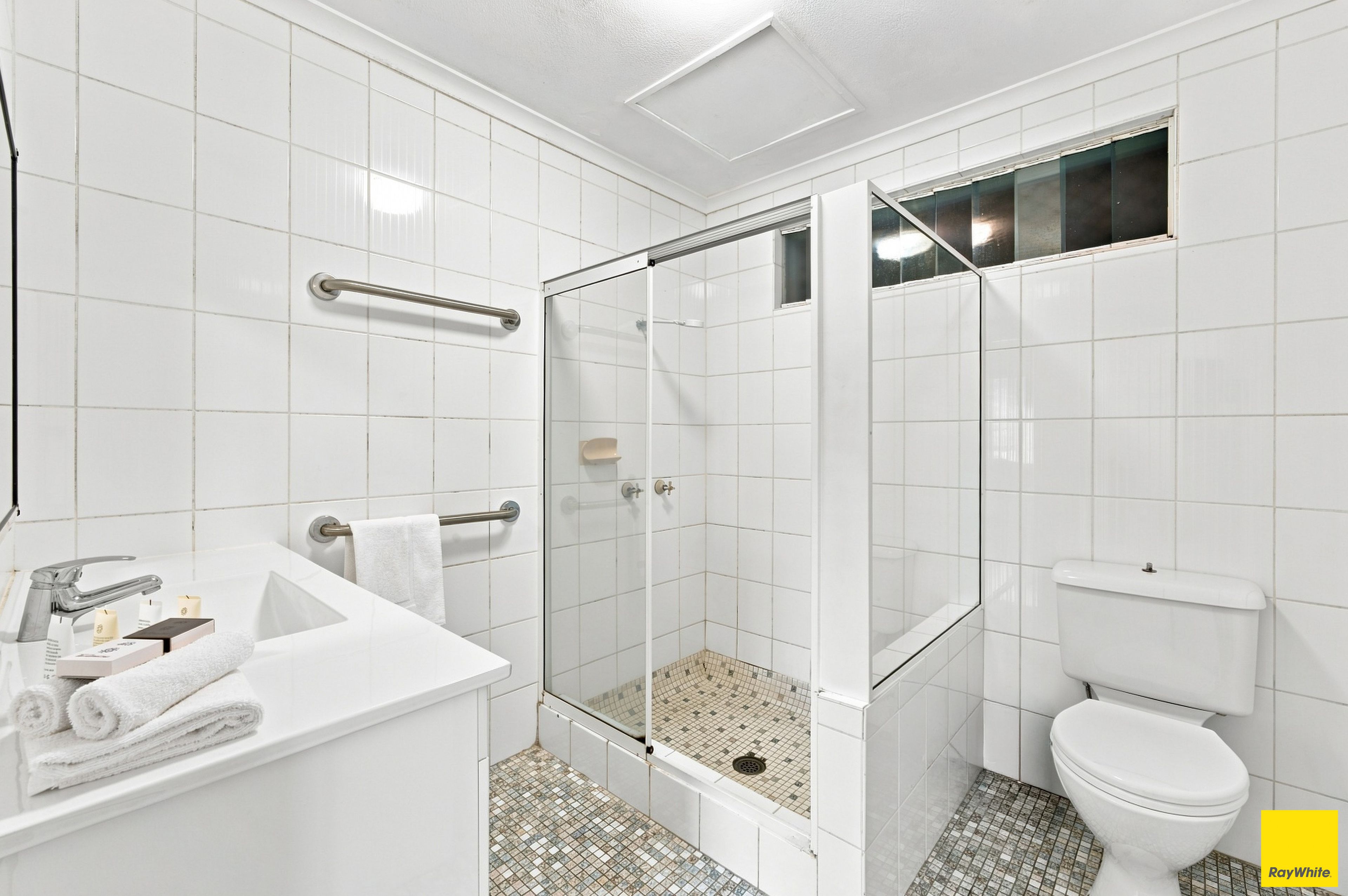 7/147-155 Mcleod Street — photo 8 of 15