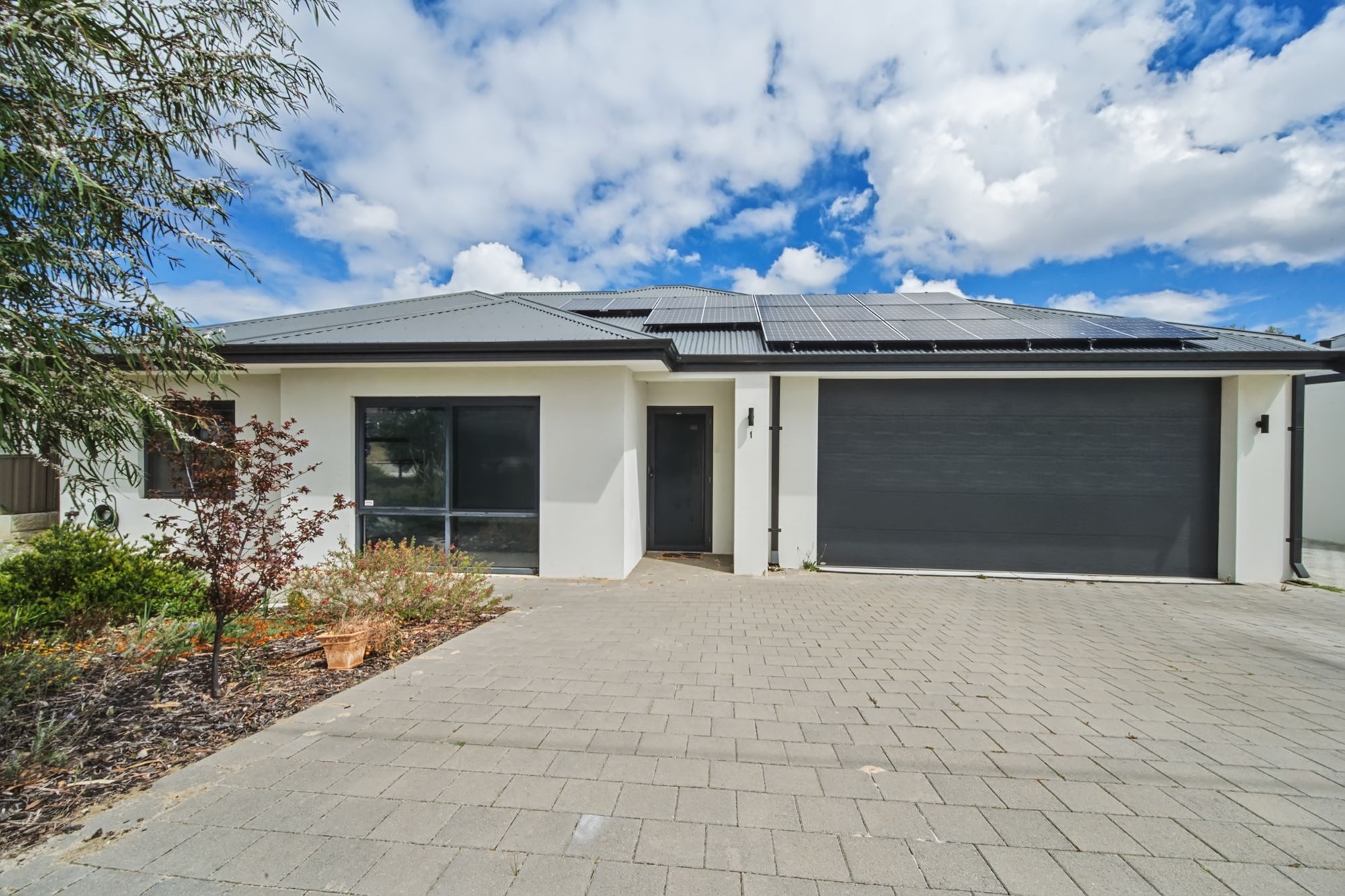 1/35 Valentine Avenue — photo from Ray White Inner North