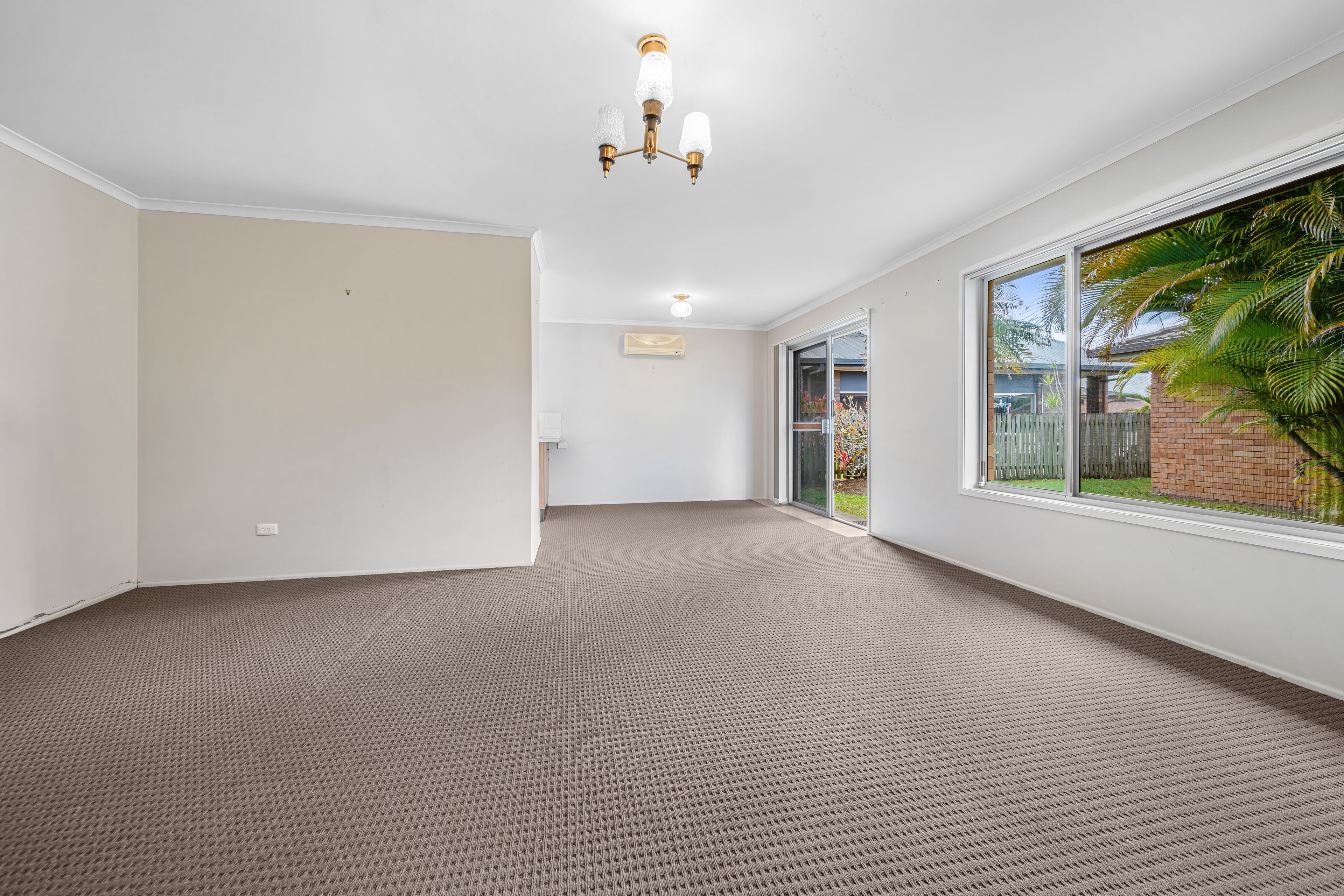 3/31 Cooinda Crescent — photo 3 of 9