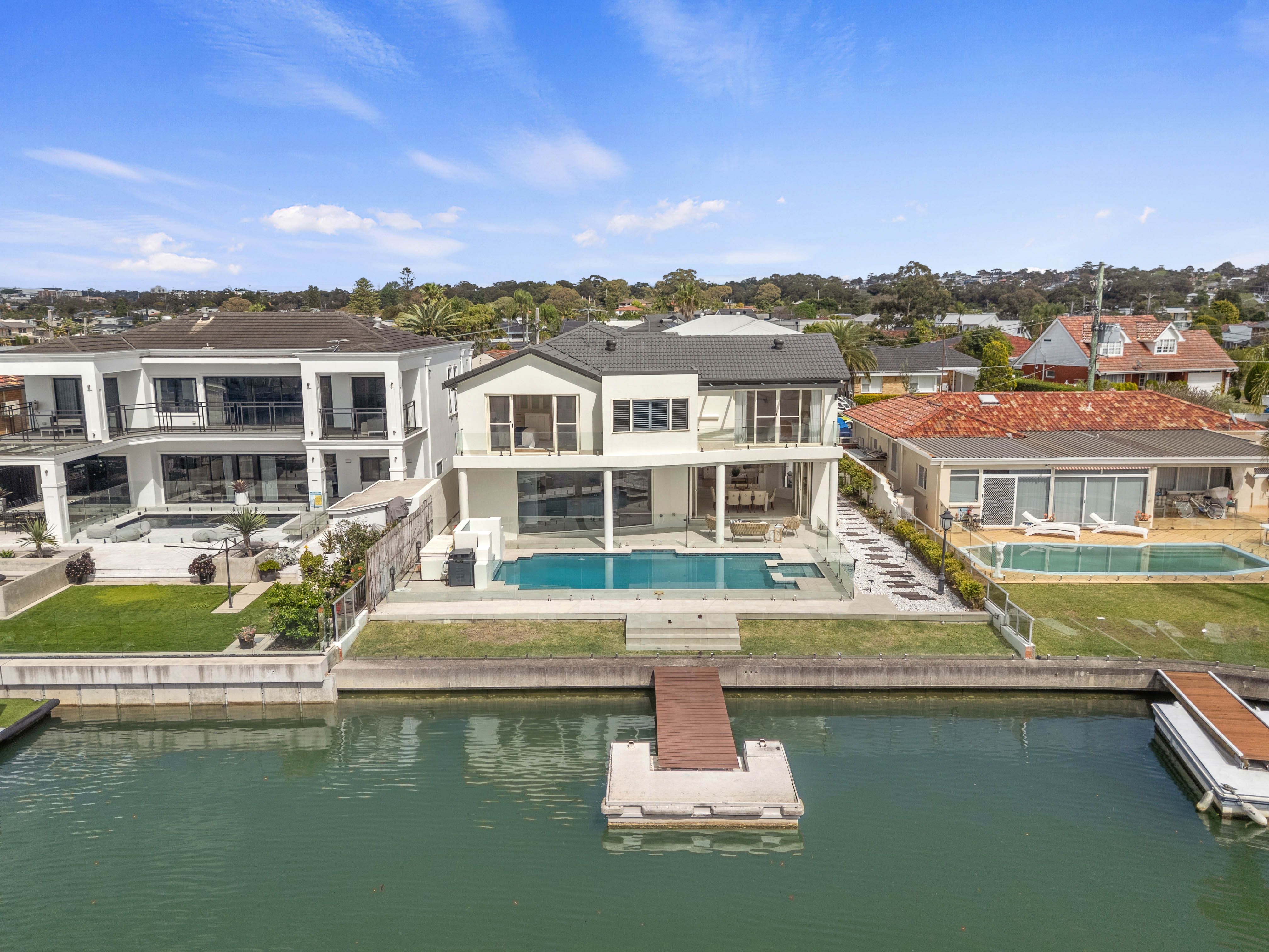 6 Castlereagh Crescent — photo 24 of 26