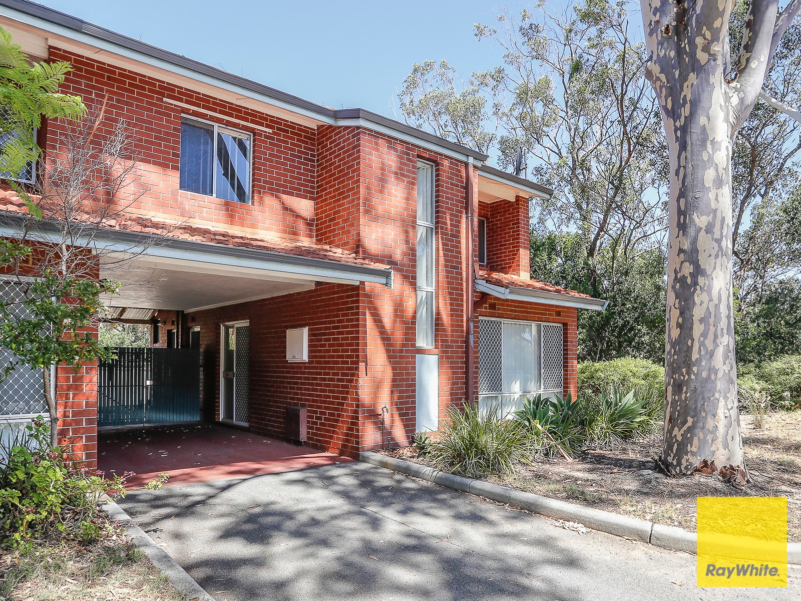 16c Casserley Avenue, Girrawheen, WA 6064