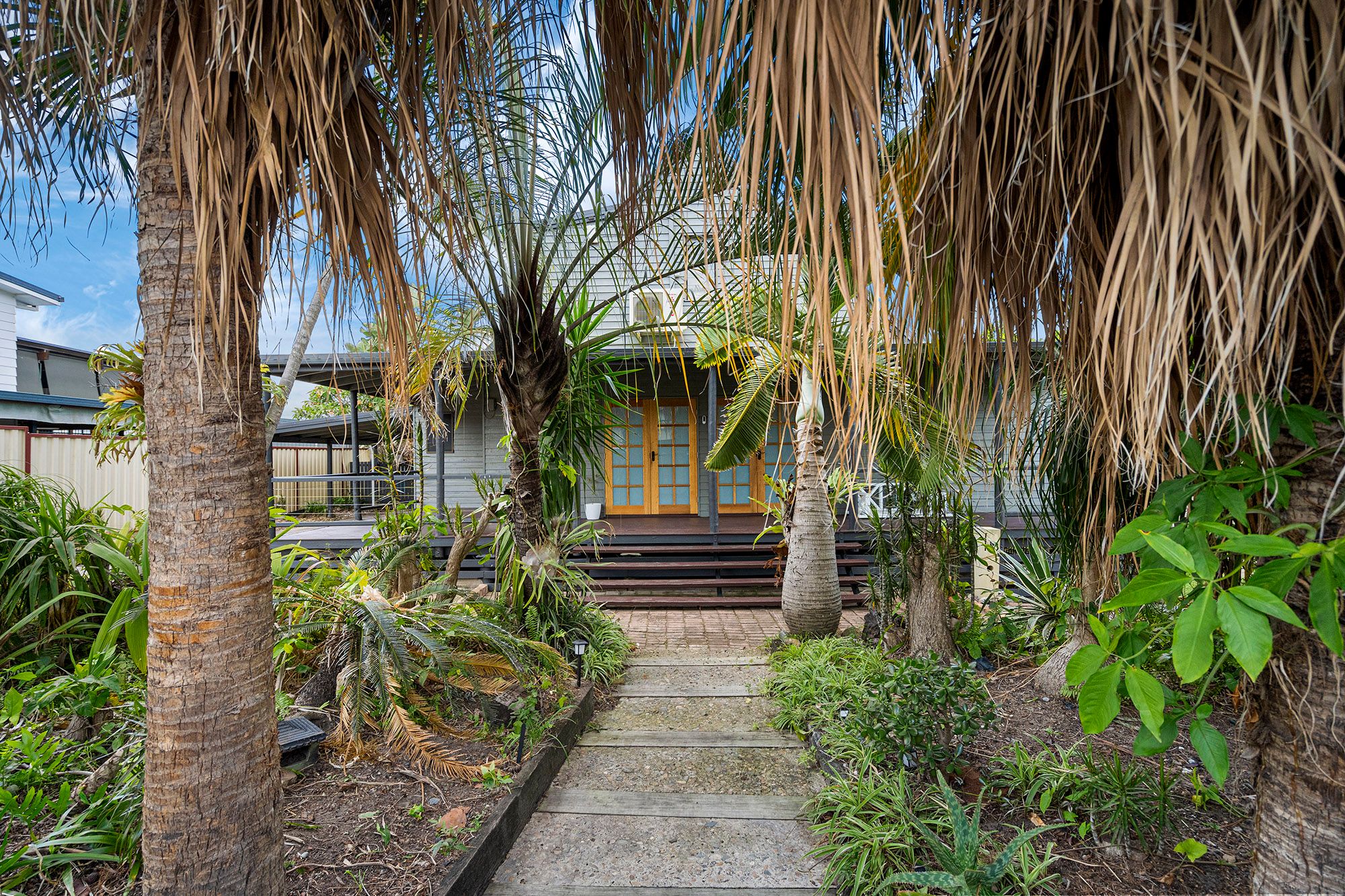 28 Timbertop Avenue, Browns Plains, QLD 4118