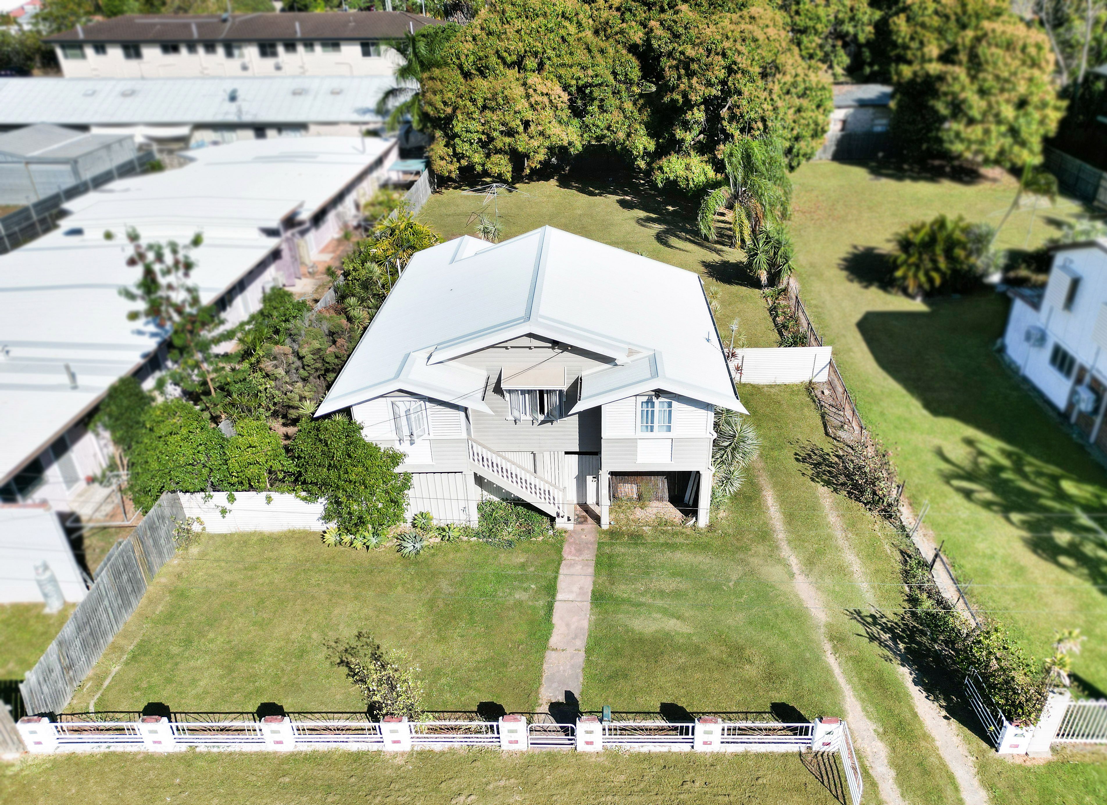 10 Primrose Street, North Ward, QLD 4810