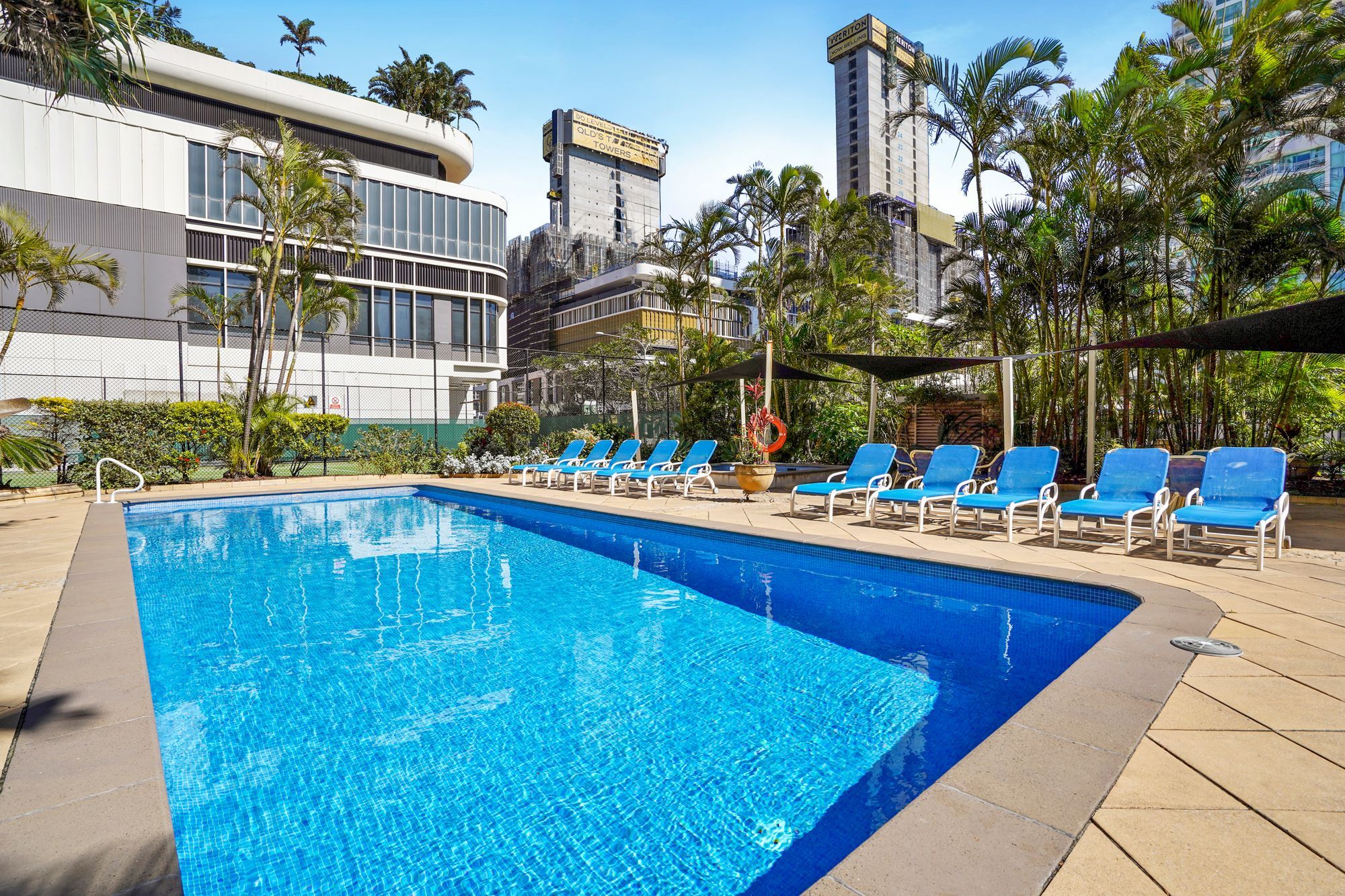9F/3277 Surfers Paradise Boulevard — photo 10 of 16