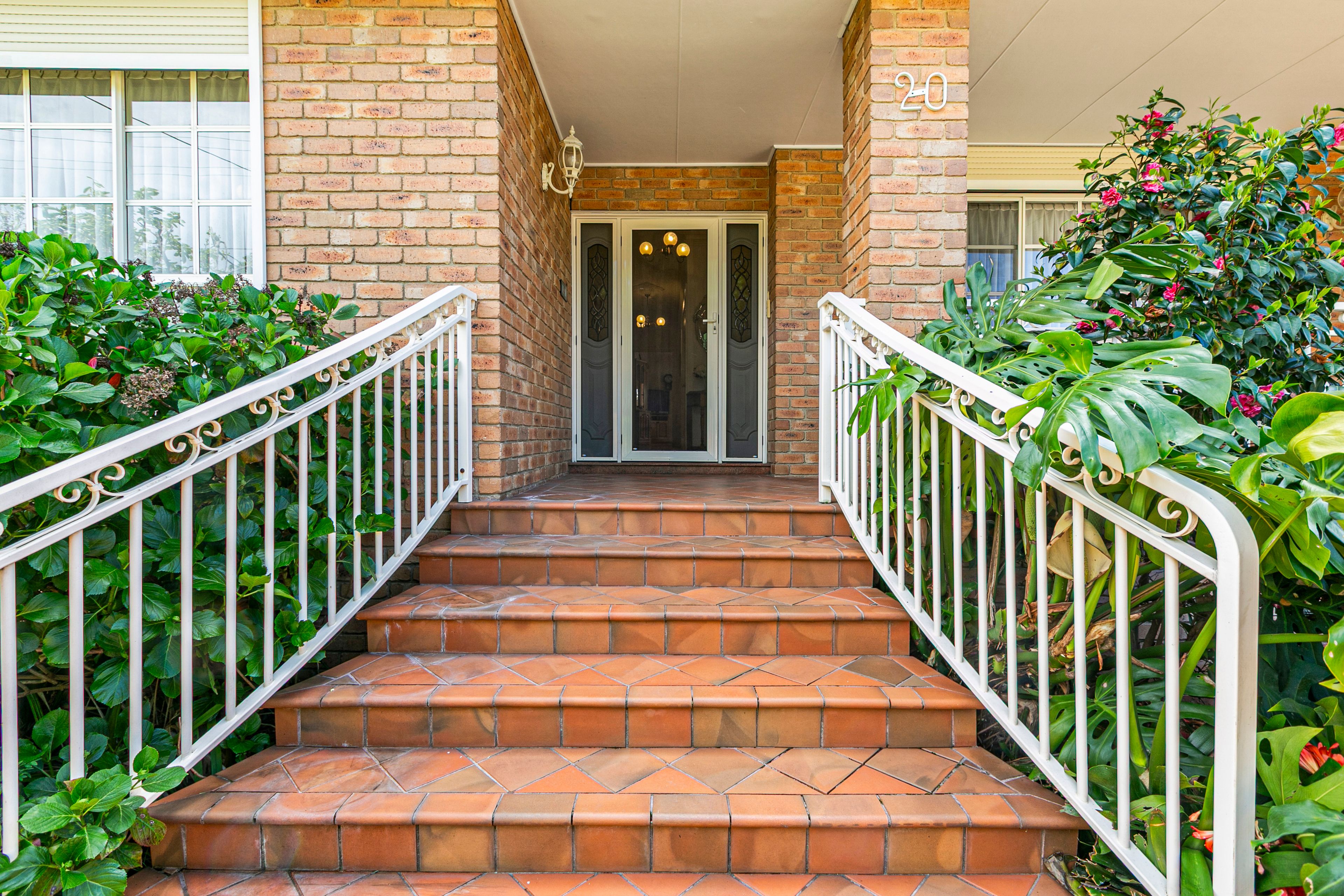 20 Southernhay Street — photo 3 of 20