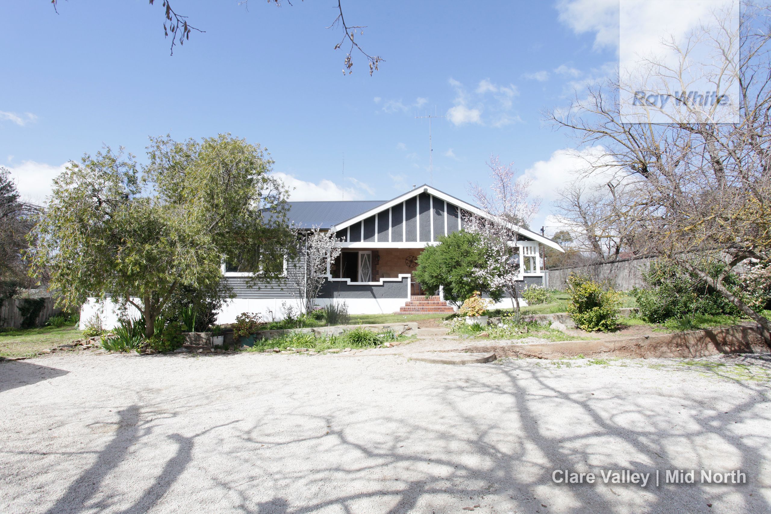 29 Chapel Street, Burra SA 5417