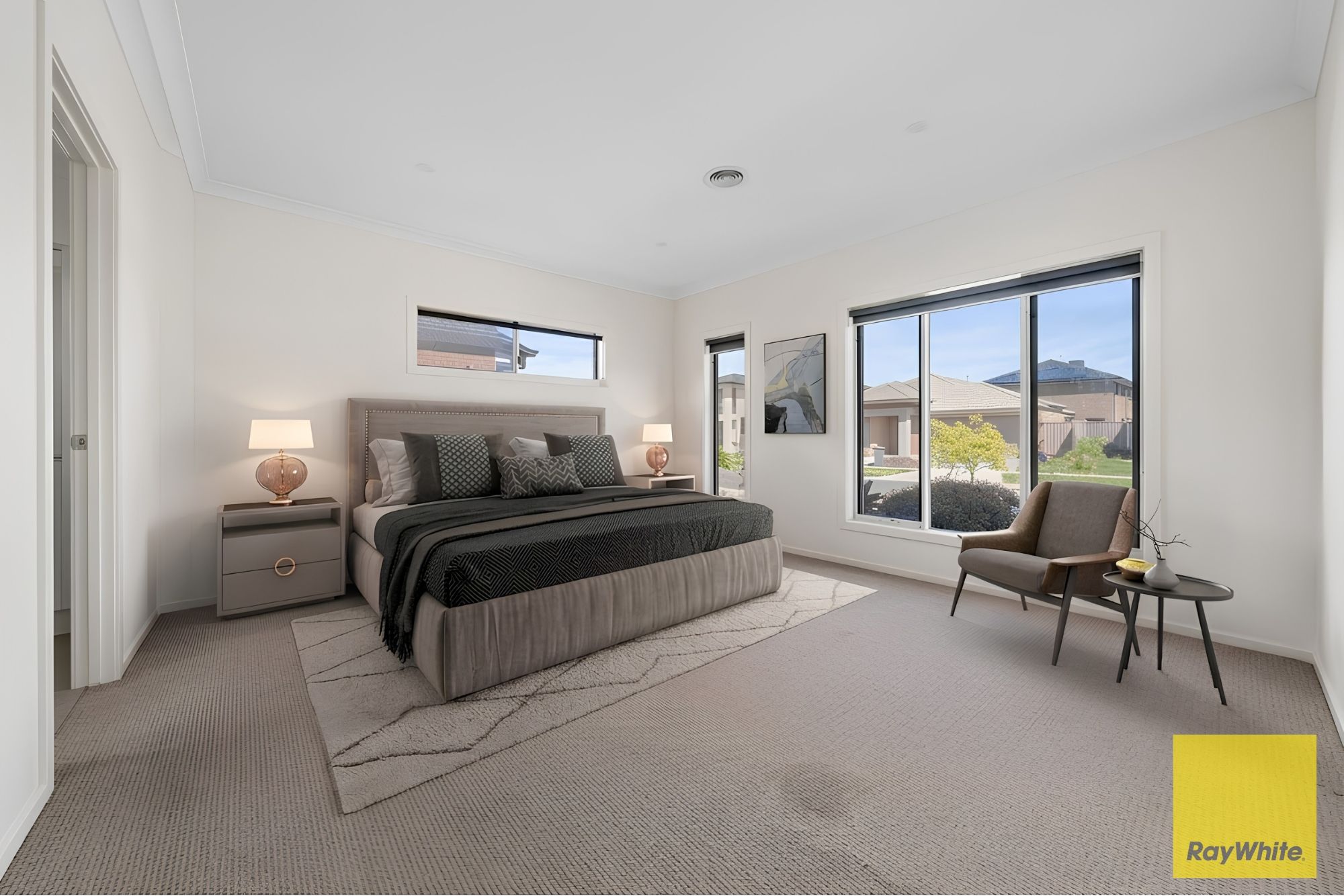 14 Lambro Way — photo 3 of 11