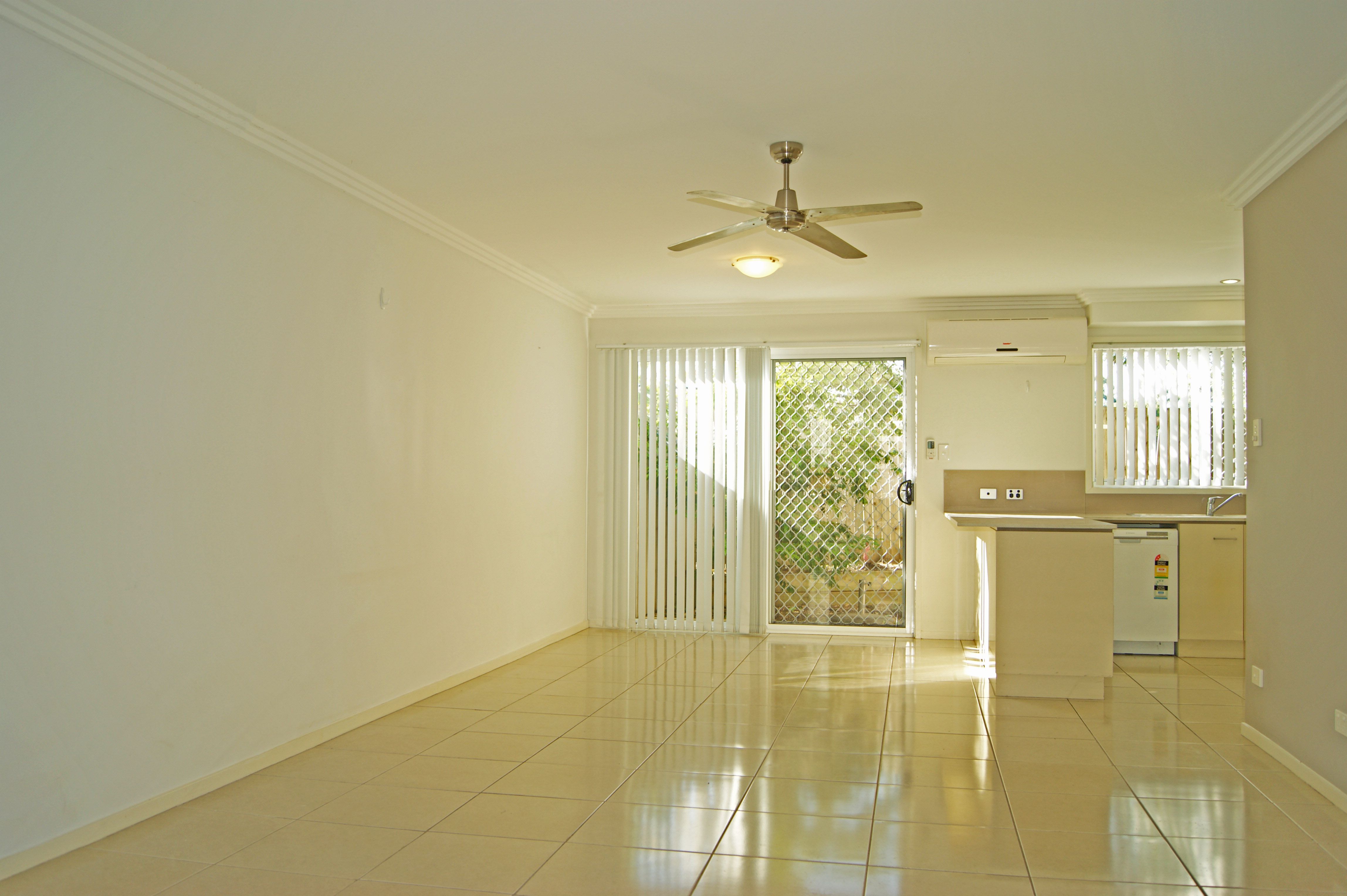 8/21-23 Thompson Crescent, Clontarf, QLD 4019