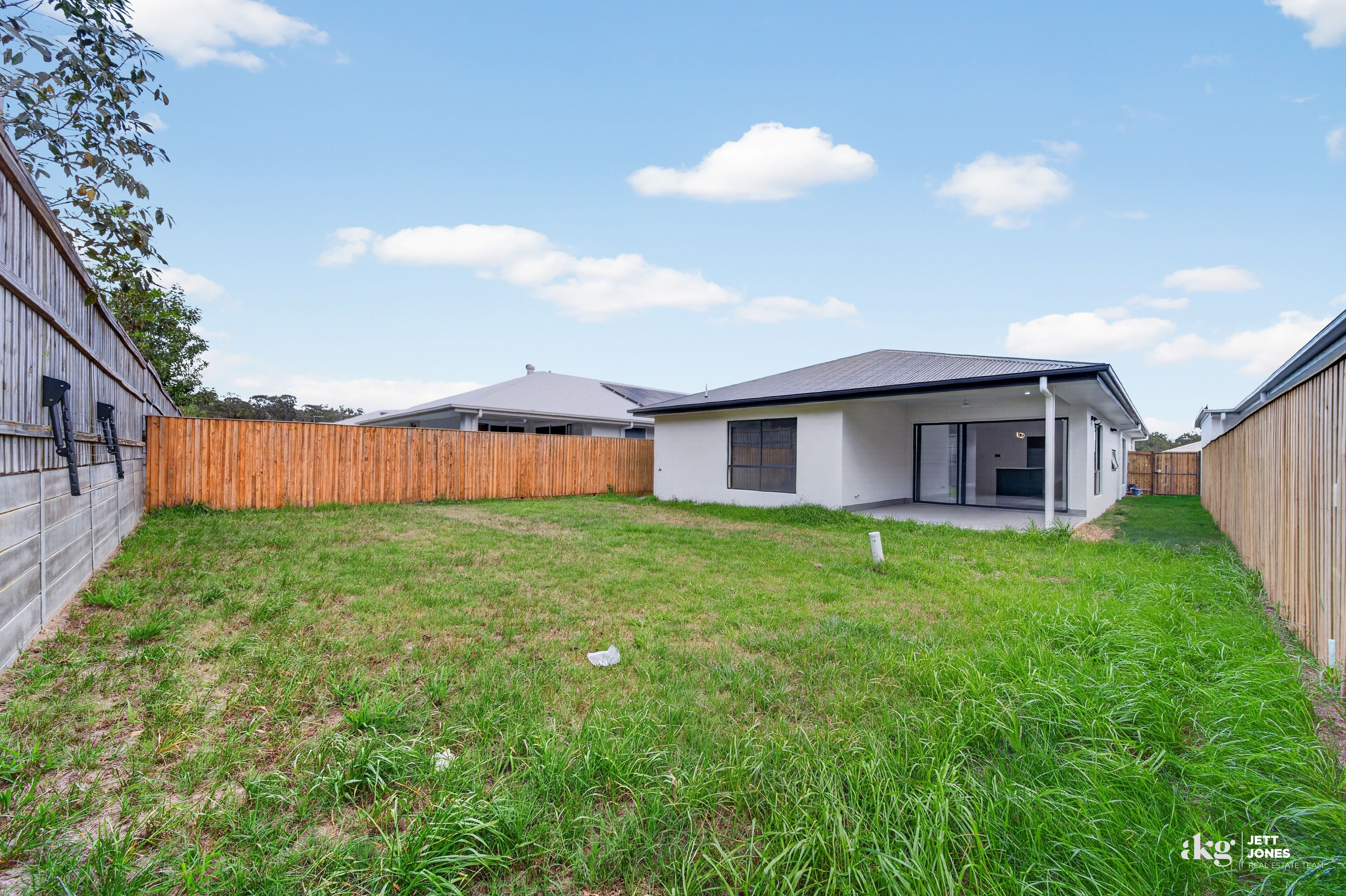 16 Garnet Court — photo 19 of 24