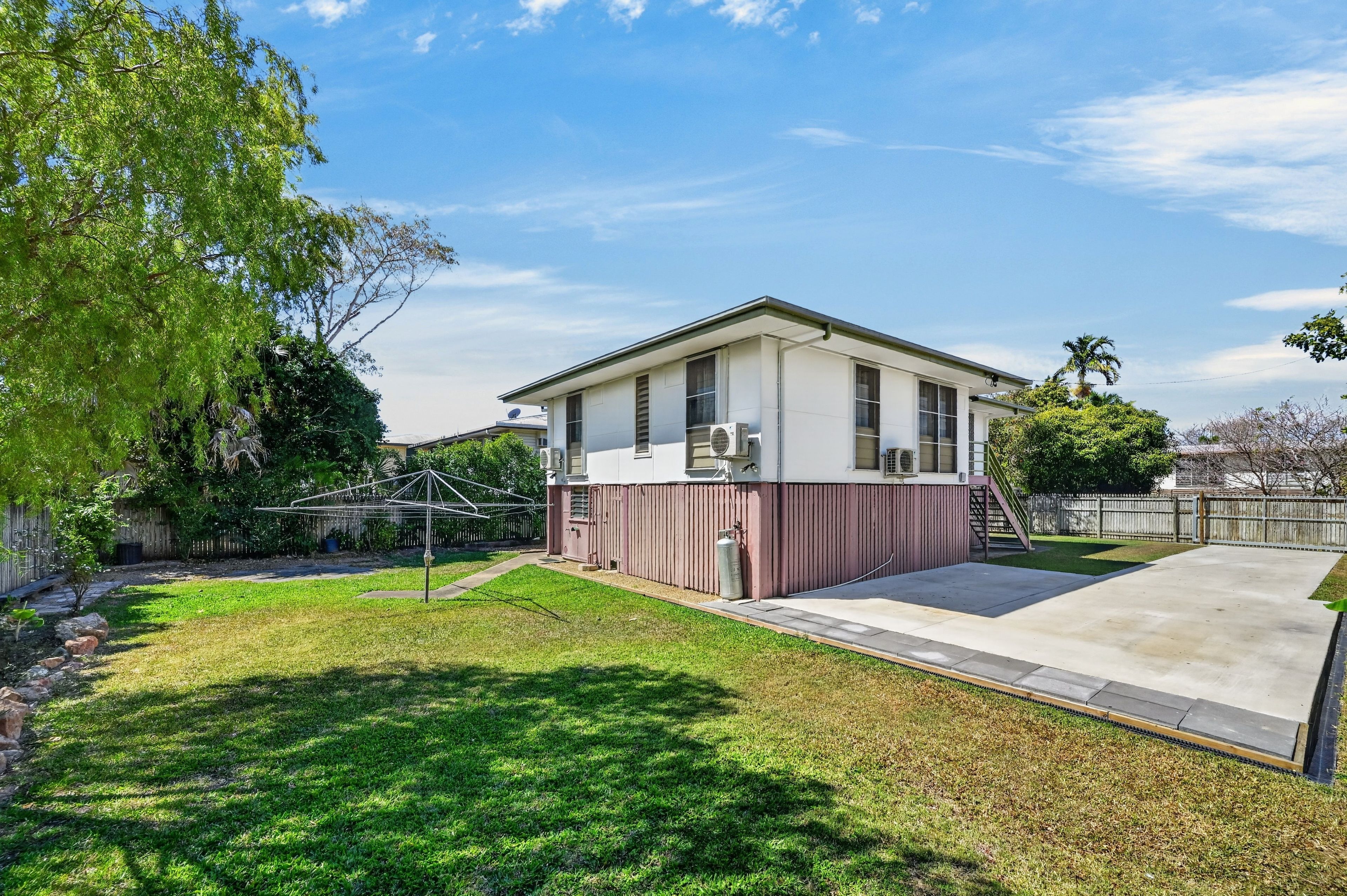 23 Clements Crescent — photo 17 of 19