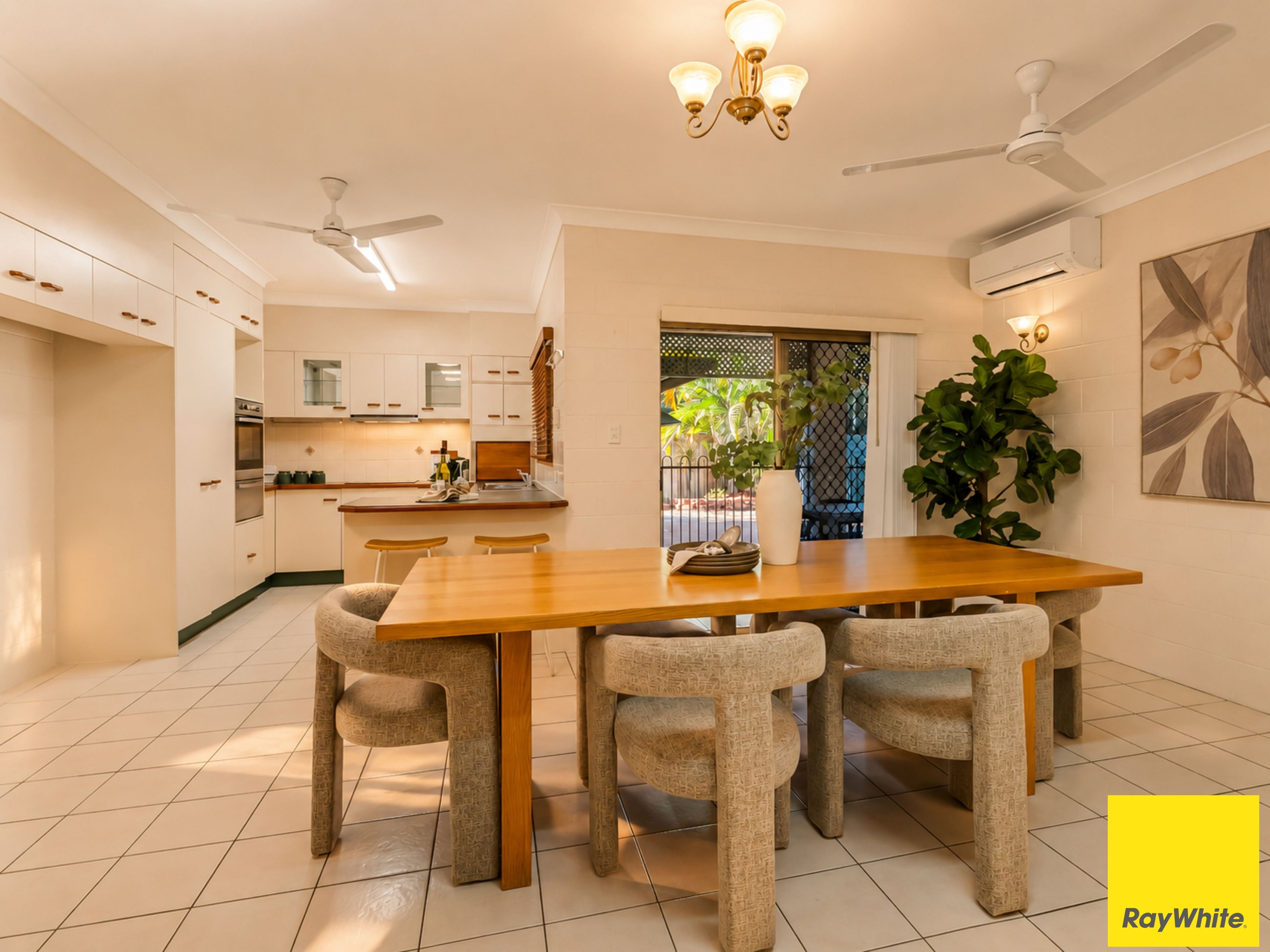 26 Luisa Street — photo 9 of 30