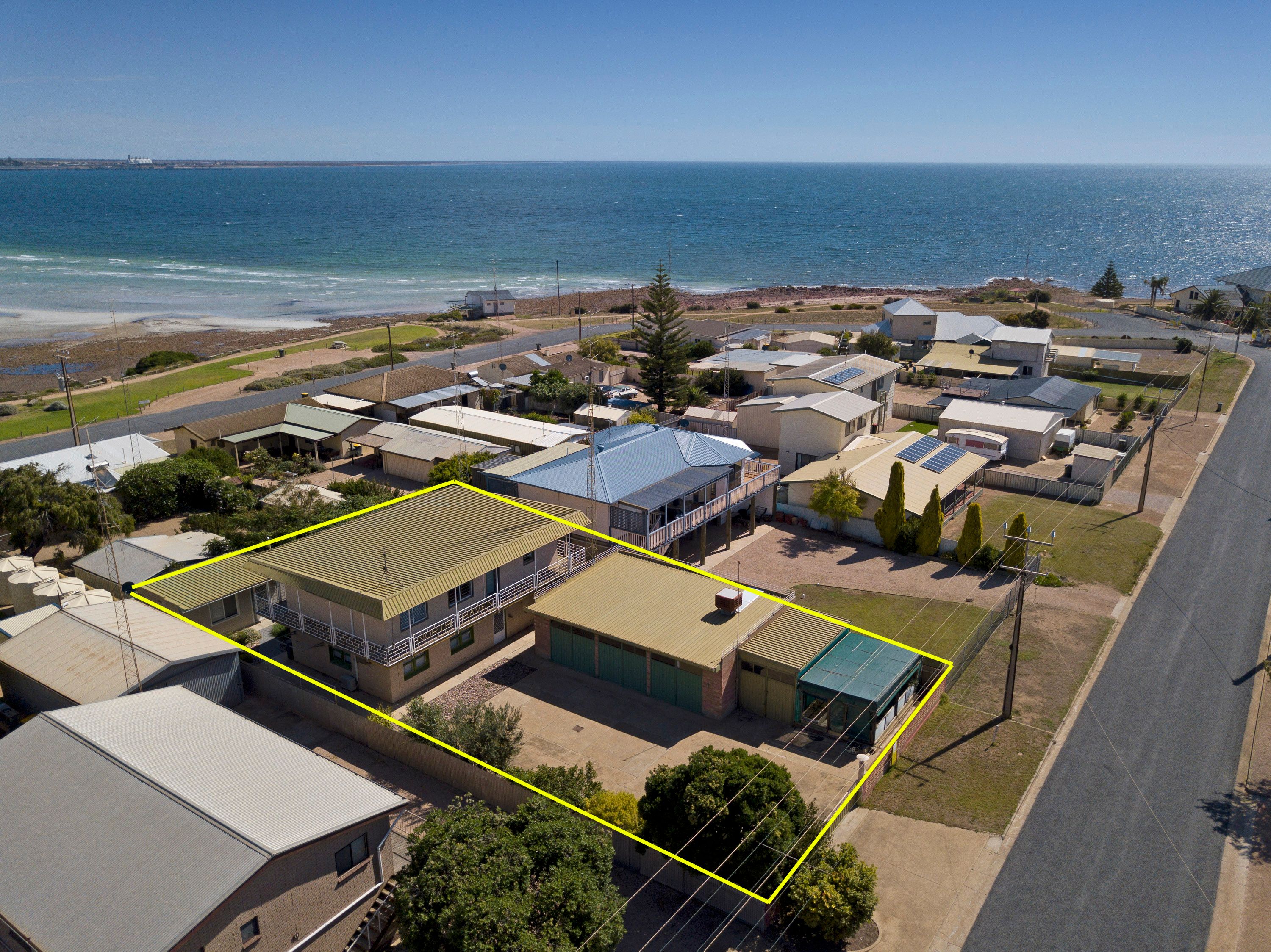 11 Woodforde Drive, North Beach, SA 5556