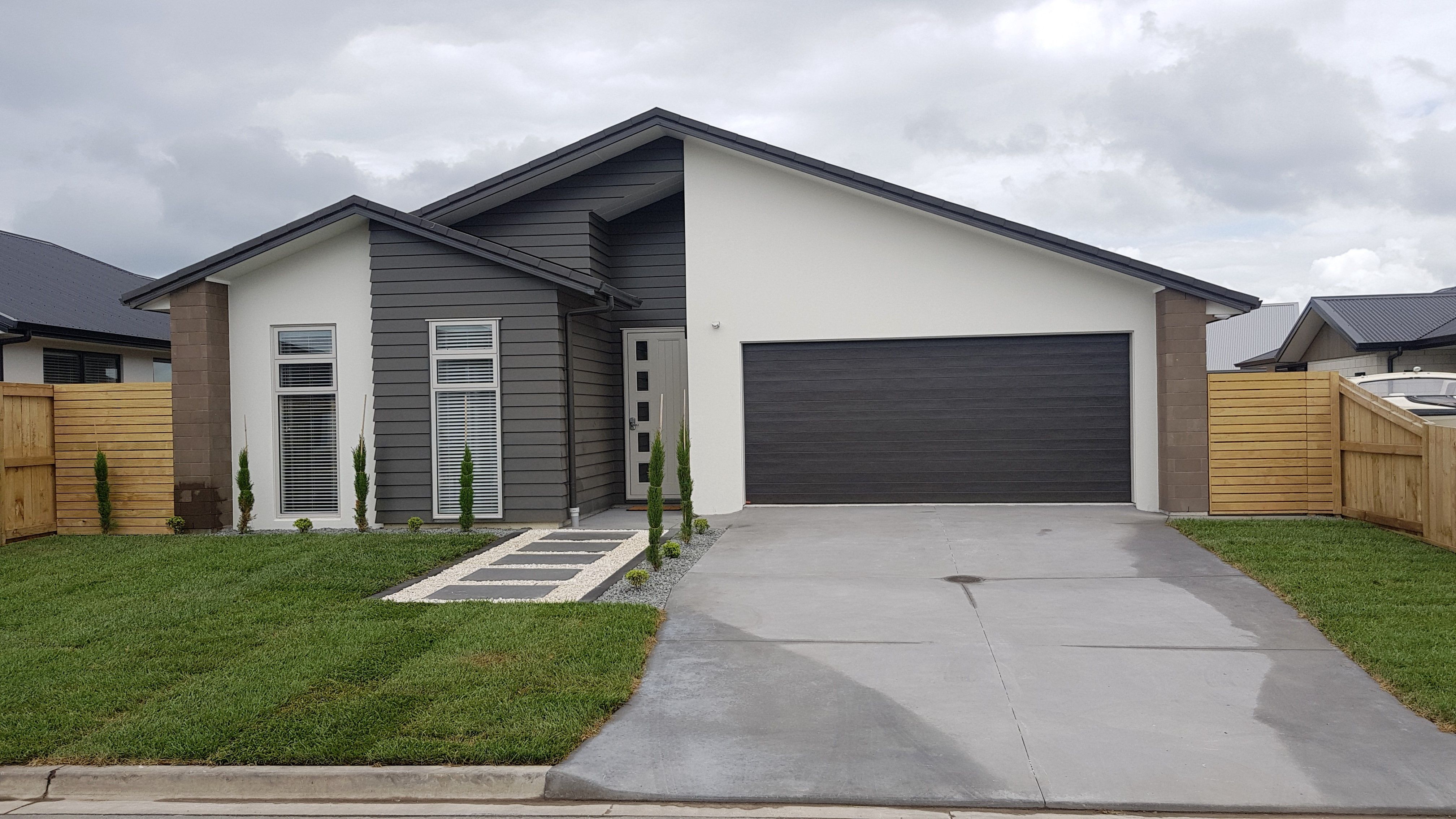 29 Kahuparere Crescent, The Lakes, Bay of Plenty