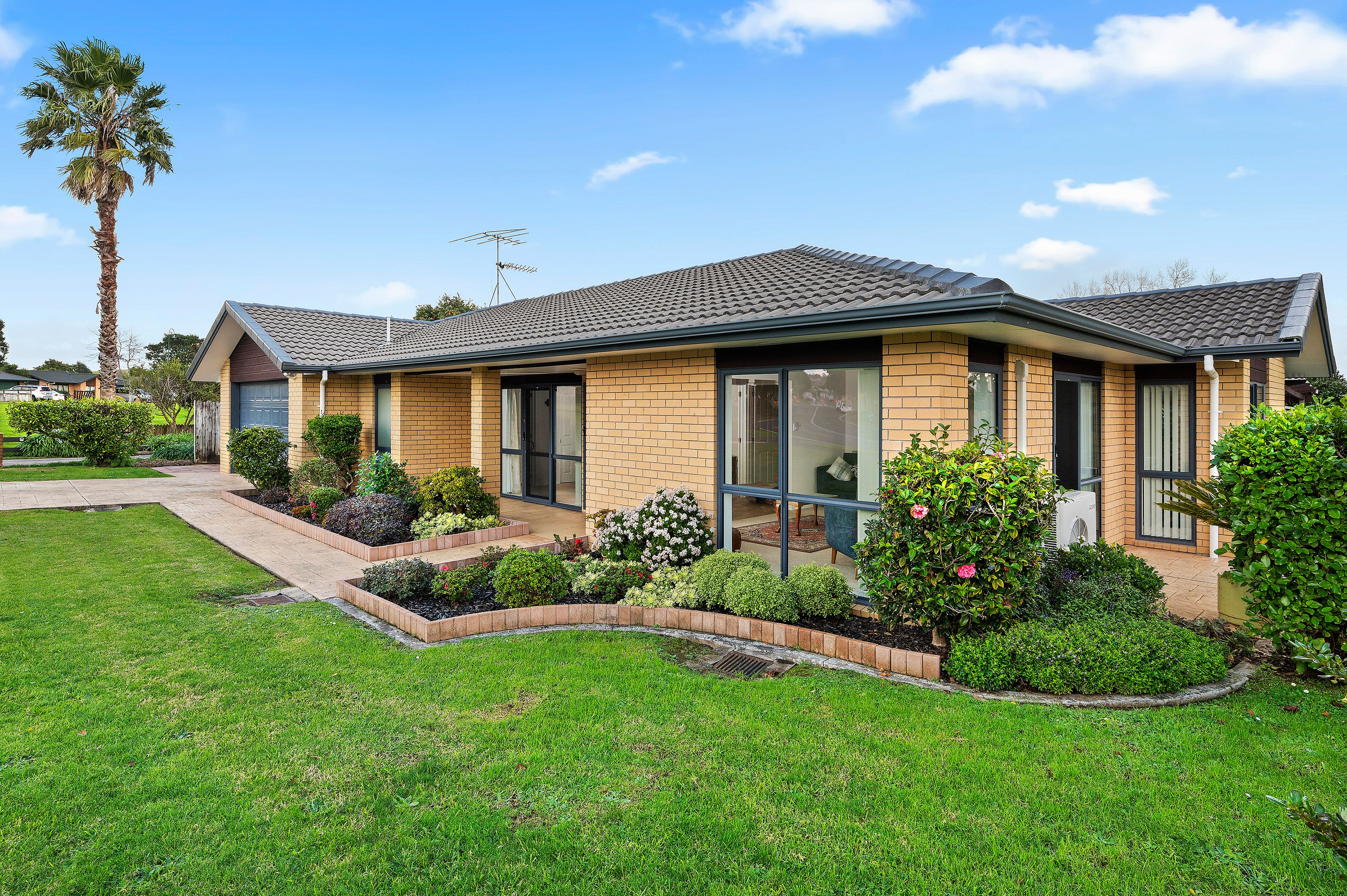 34 Huntington Drive, Huntington Park, Manukau City
