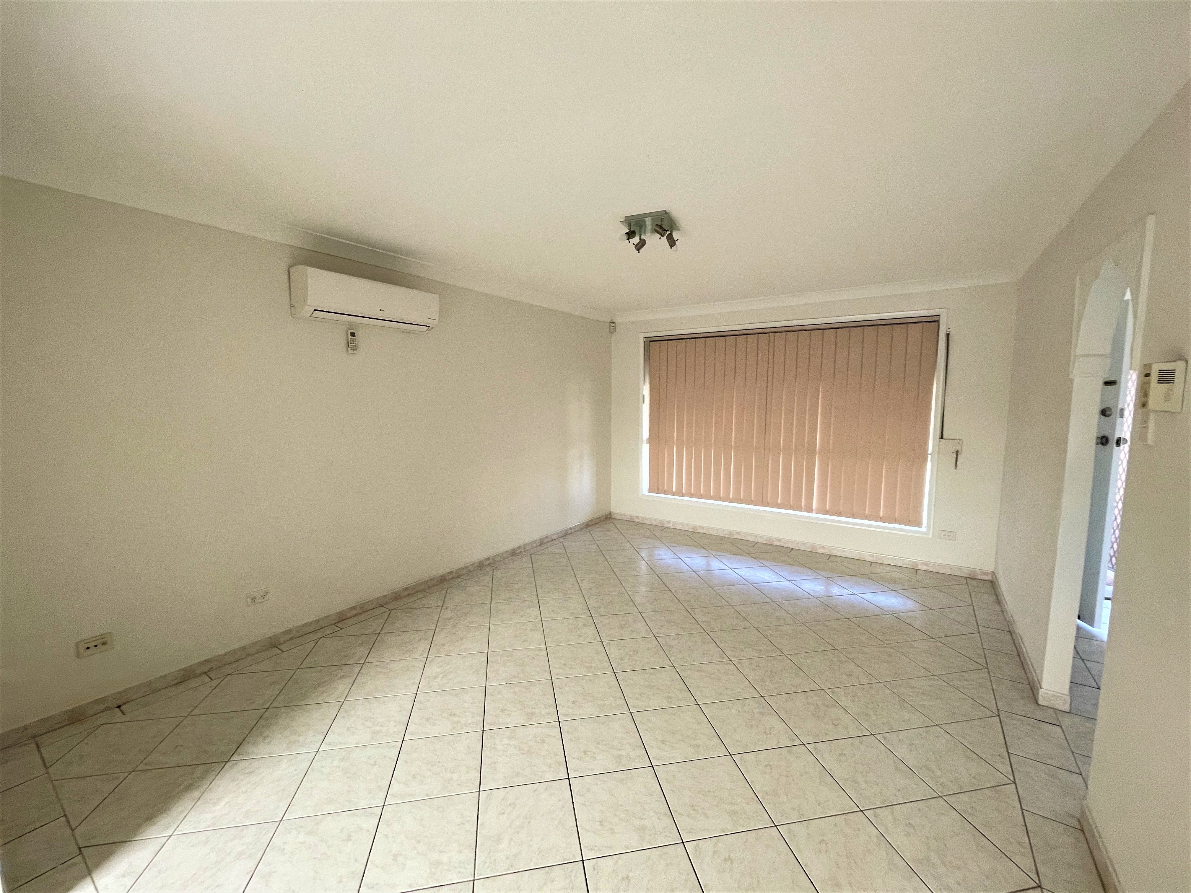 121 Chifley Street, Smithfield, NSW 2164