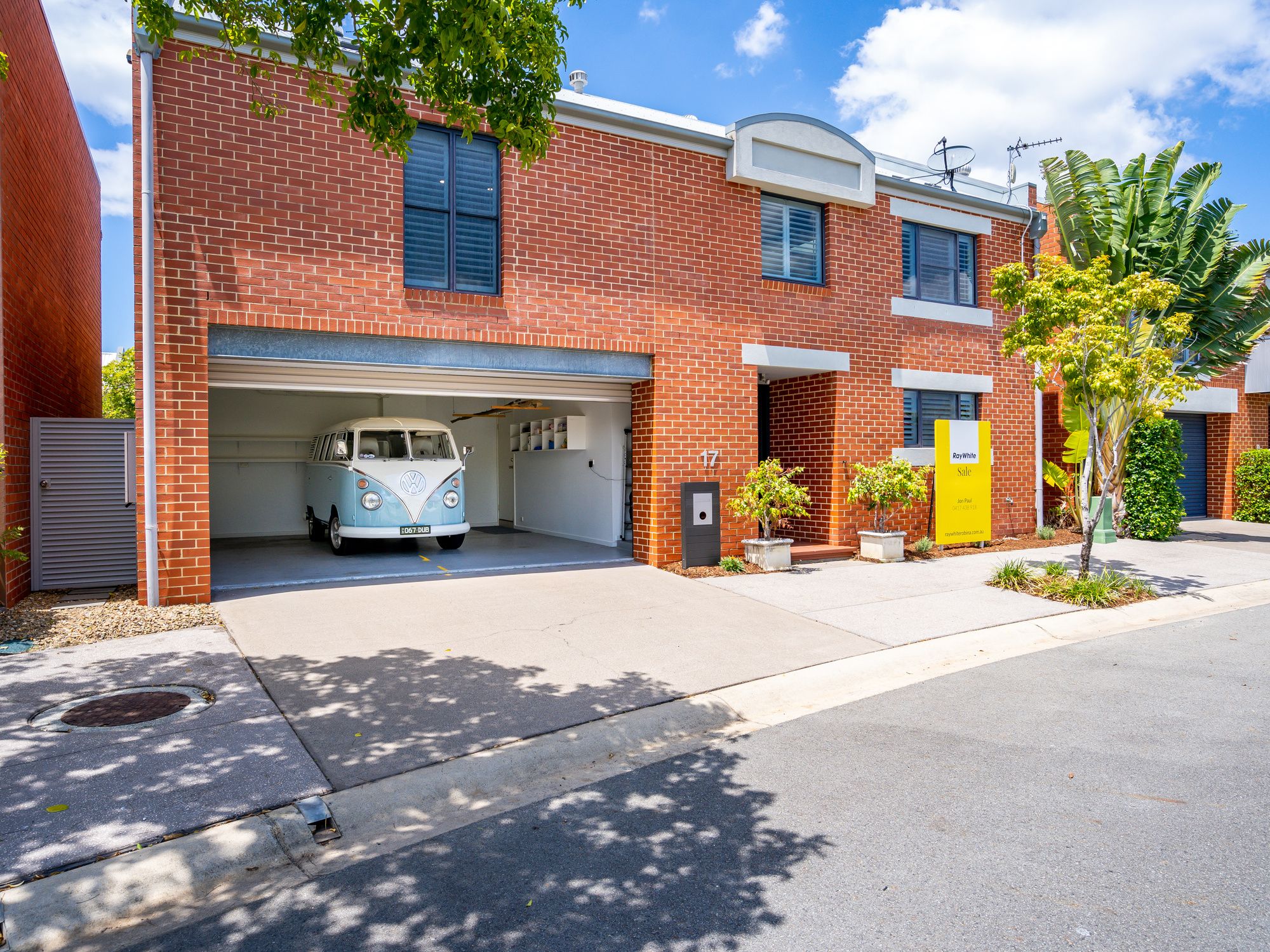 17 Shorehaven Place, Varsity Lakes, QLD 4227