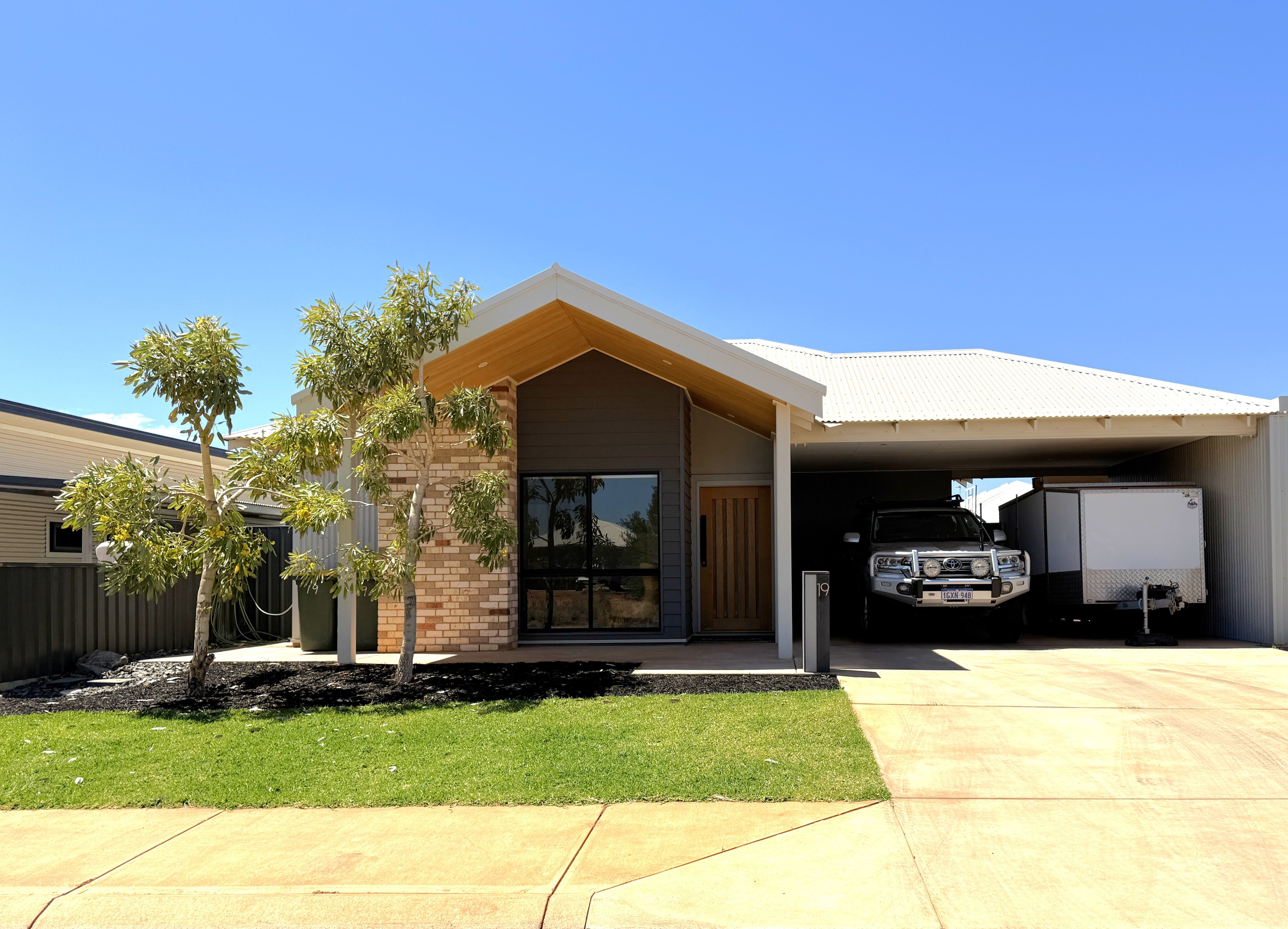 19 Coorbeelie Street, Baynton, WA 6714