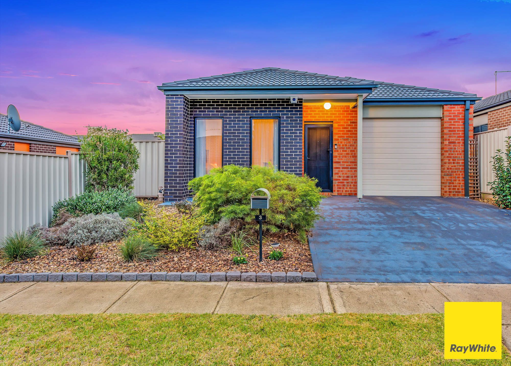 3 Tallgrass Avenue, Truganina VIC 3029