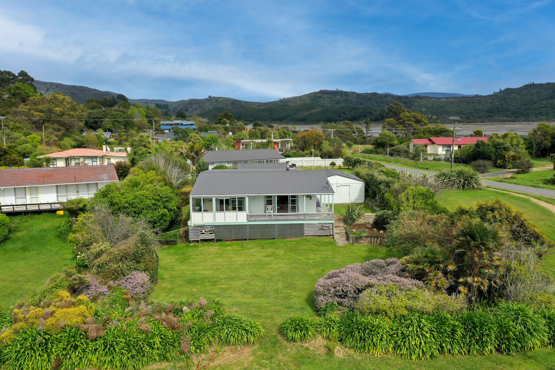 76 Parapara Beach Road photo 1