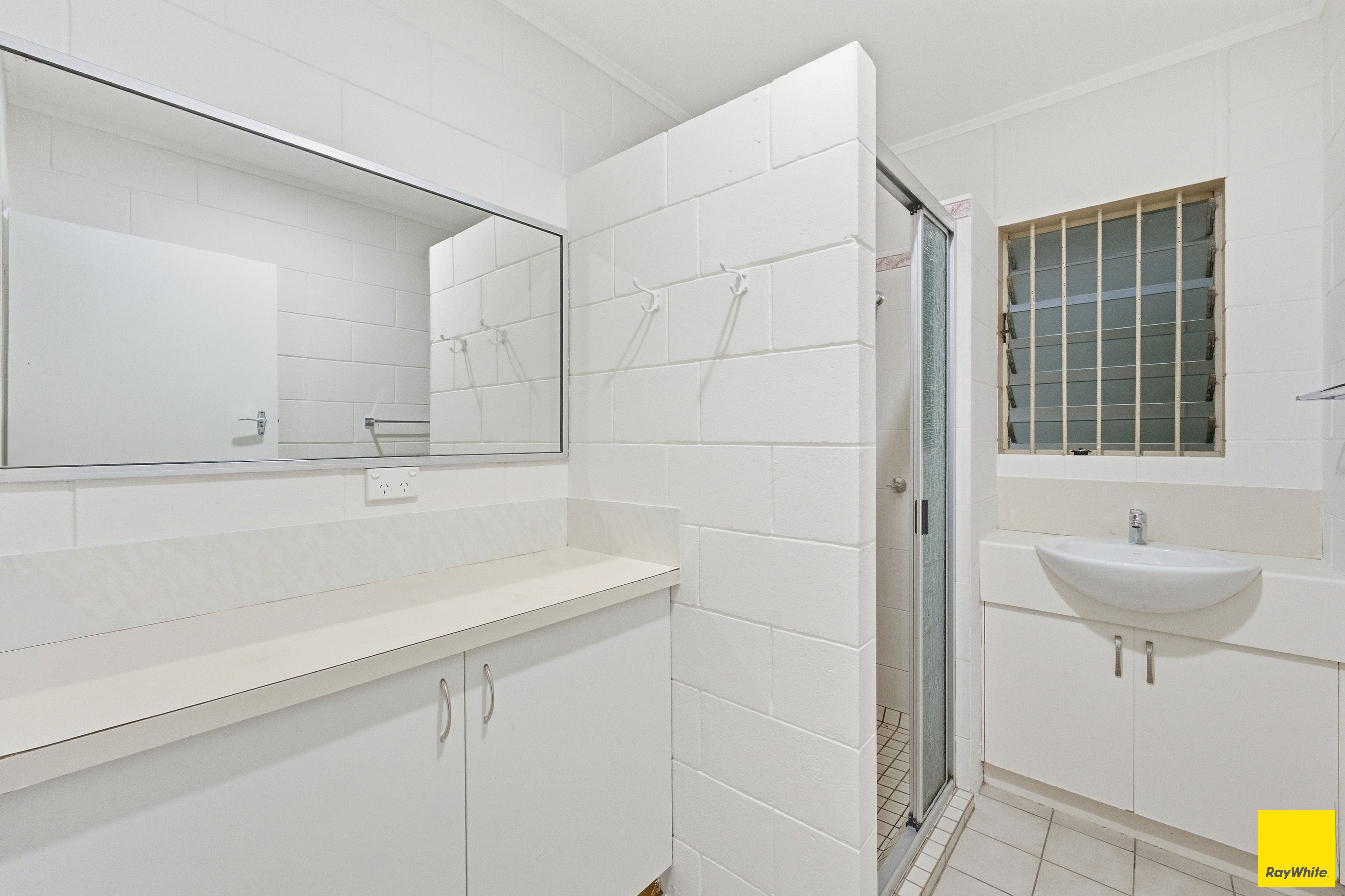 2/41 Sperring Street — photo 8 of 12