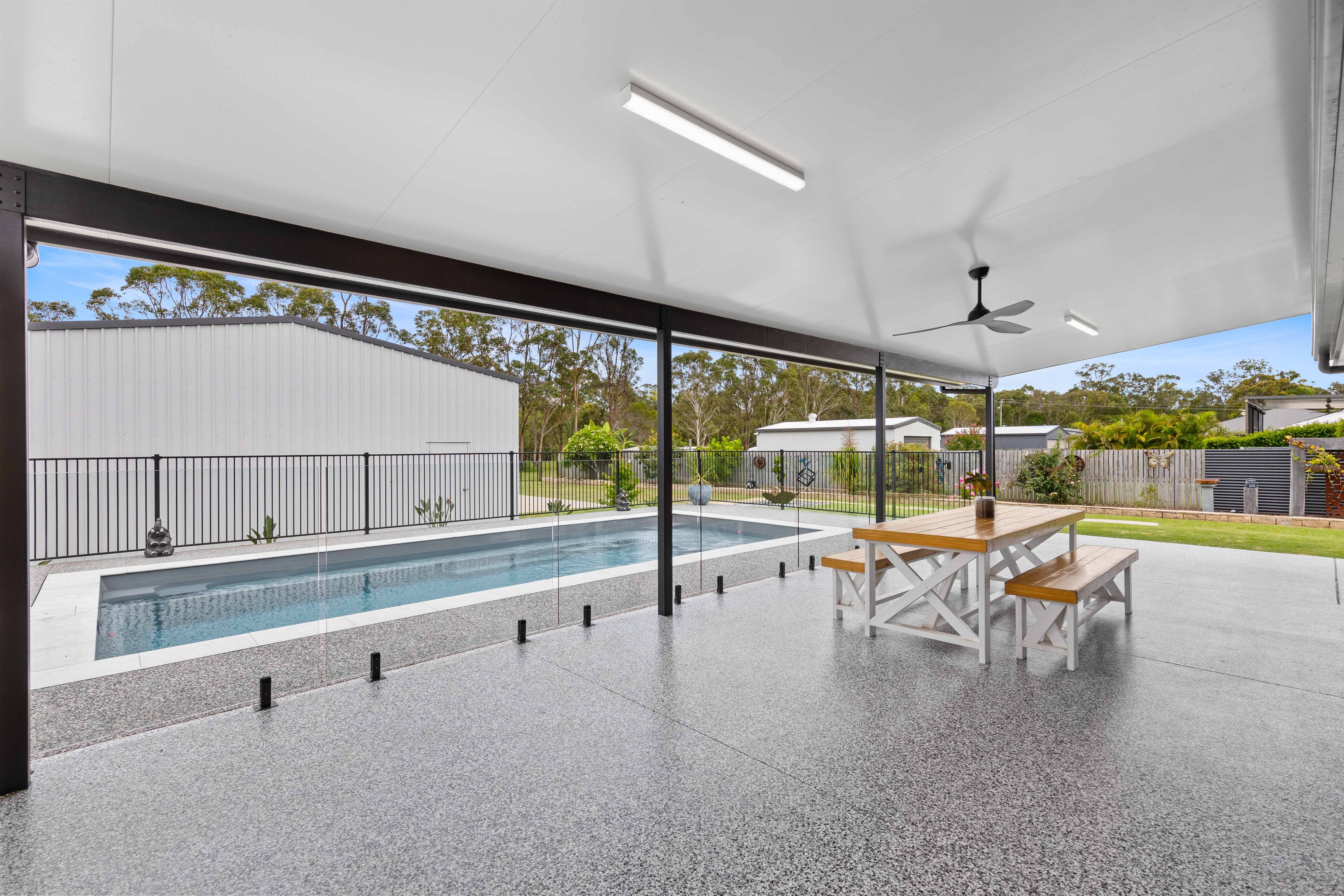 24 Kingfisher Drive, Oakhurst, QLD 4650