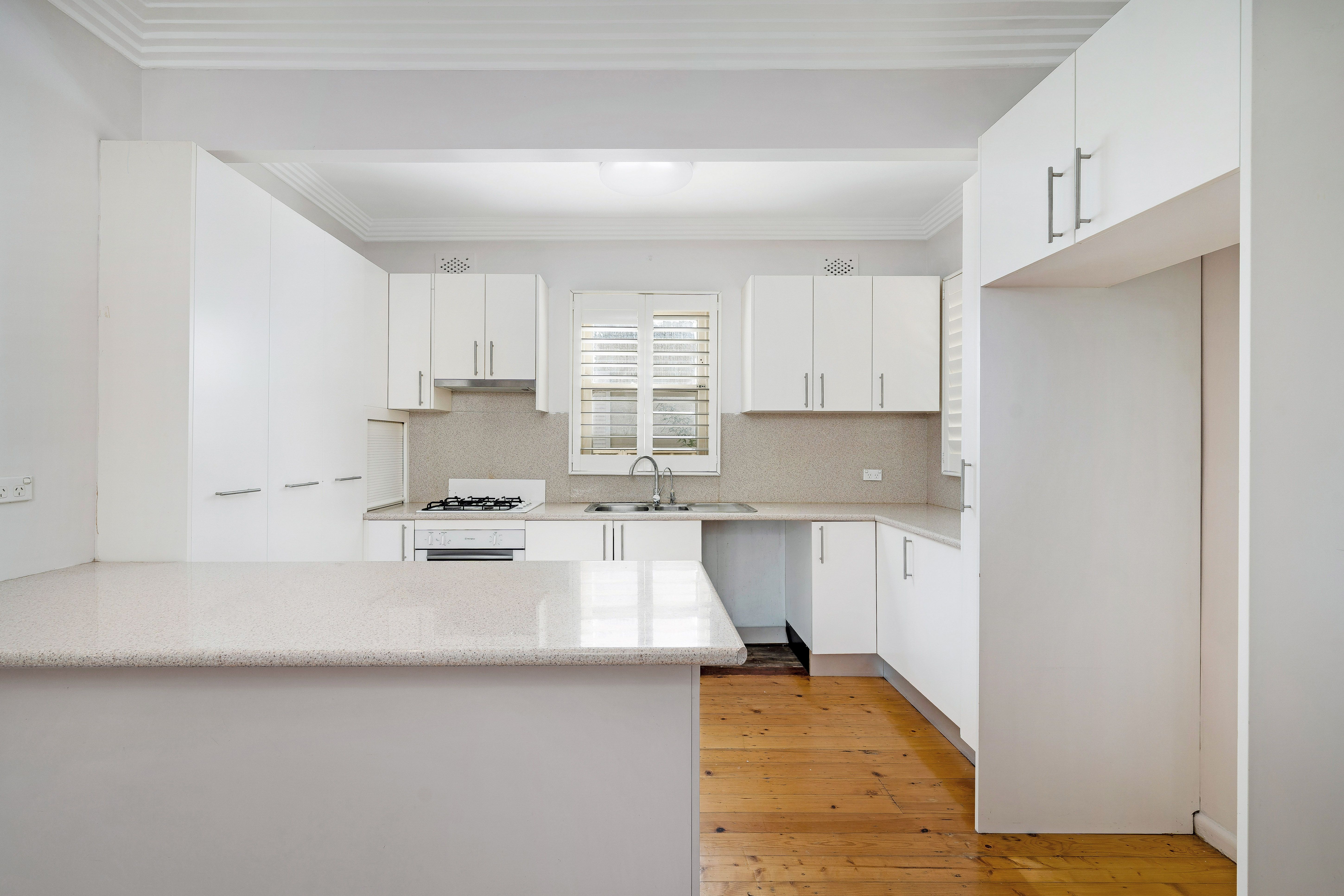 15 Hardy Avenue, Riverwood, NSW 2210