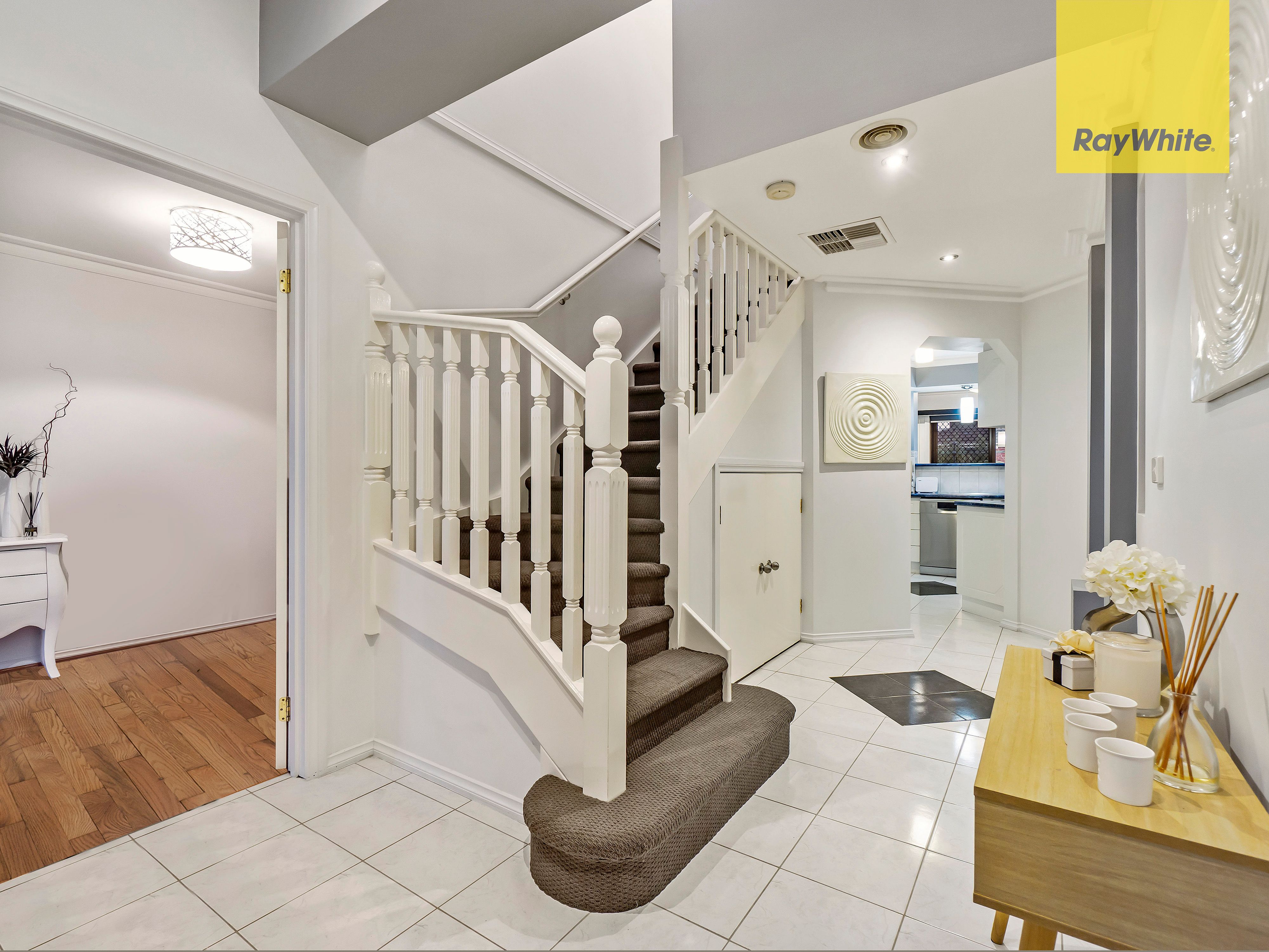 11 Cressida Crescent, Sydenham, VIC 3037