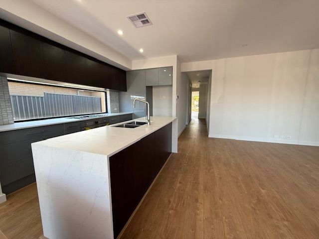 39 Harbour View Terrace — photo 11 of 17