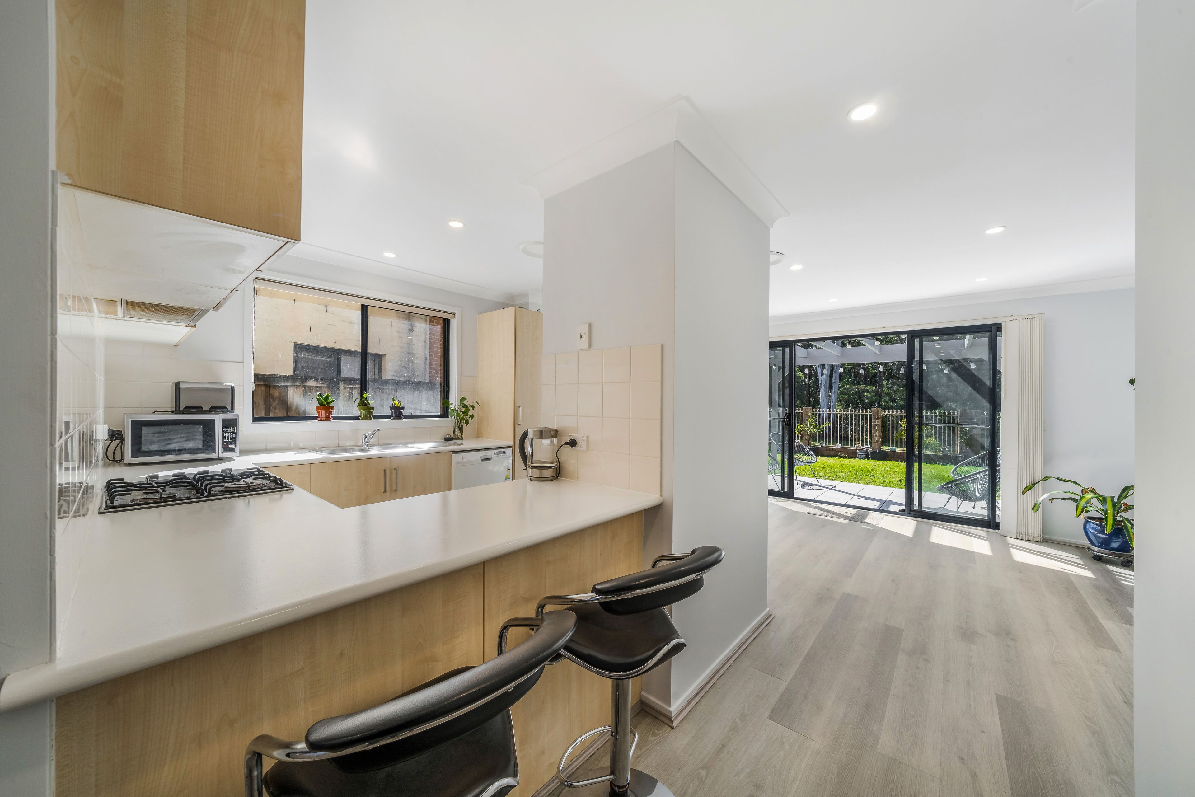 46 Coffs Harbour Avenue — photo 5 of 20