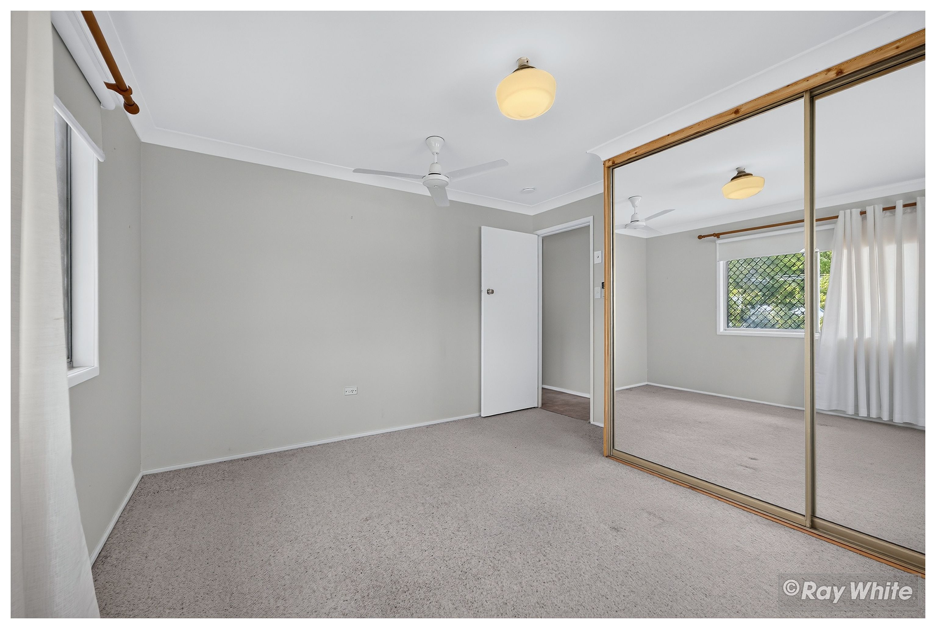 428 Moyle Street — photo 11 of 30