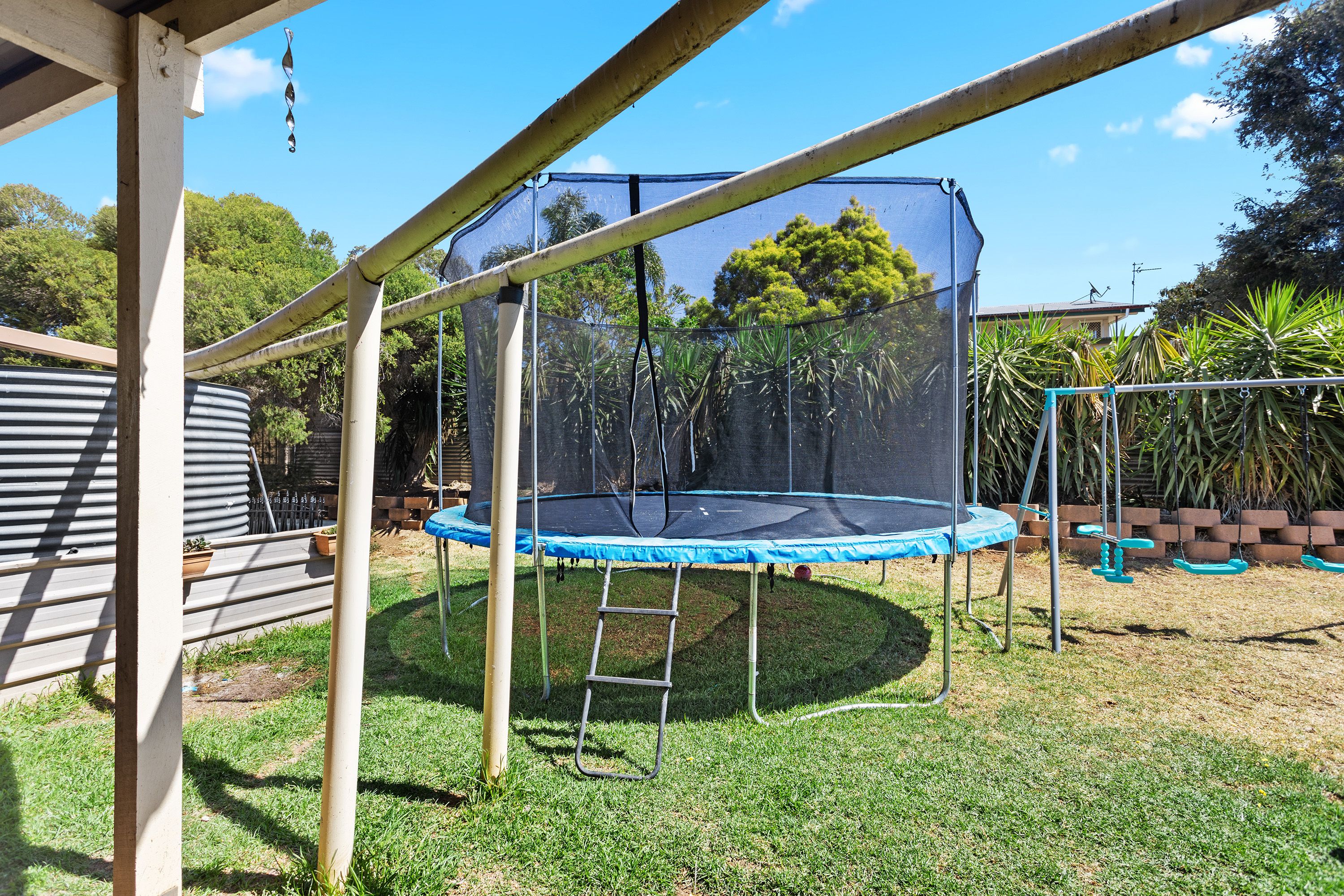 23 Robb Street — photo 8 of 17