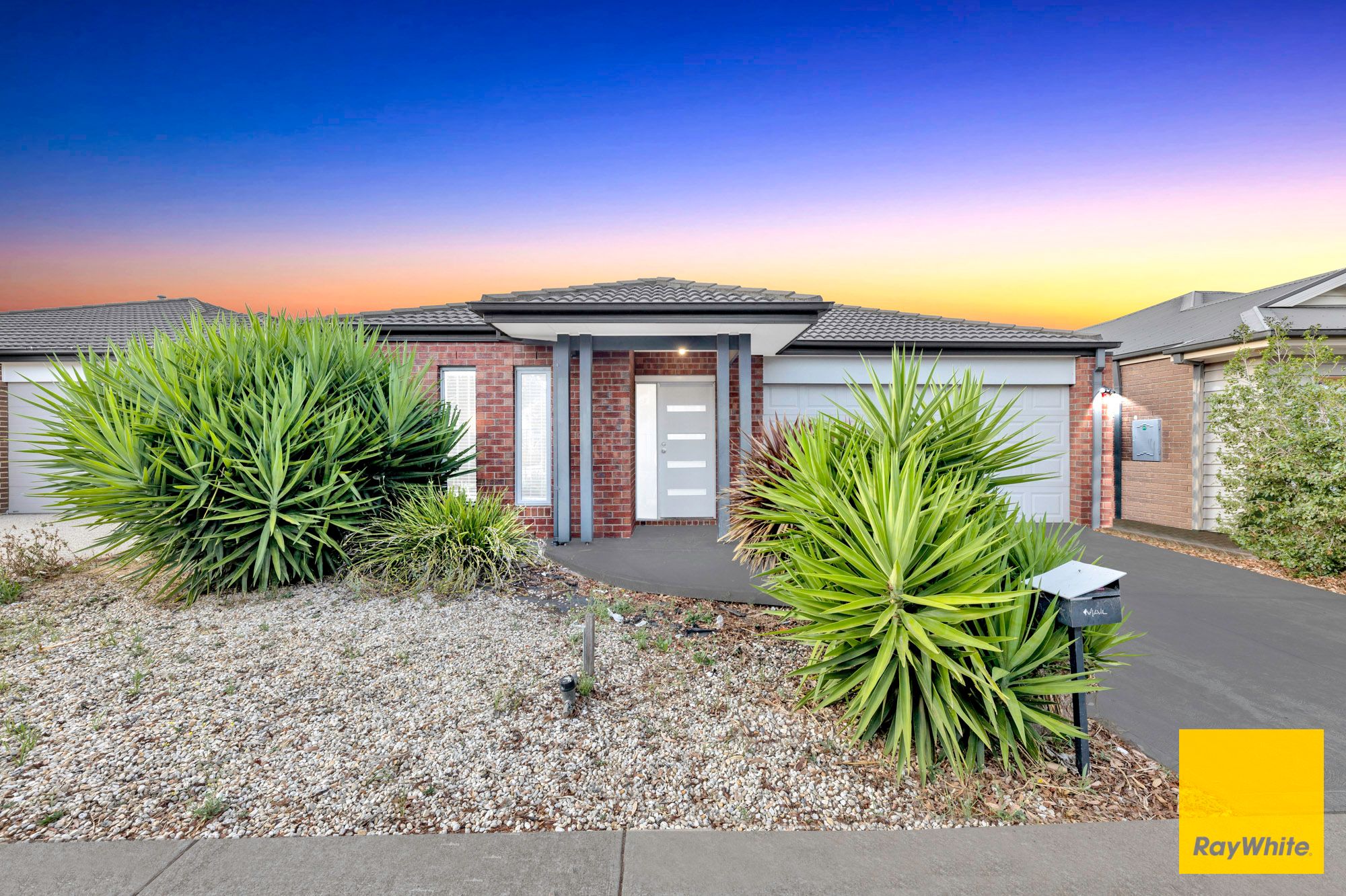 15 Cloverdale Road, Tarneit, VIC 3029