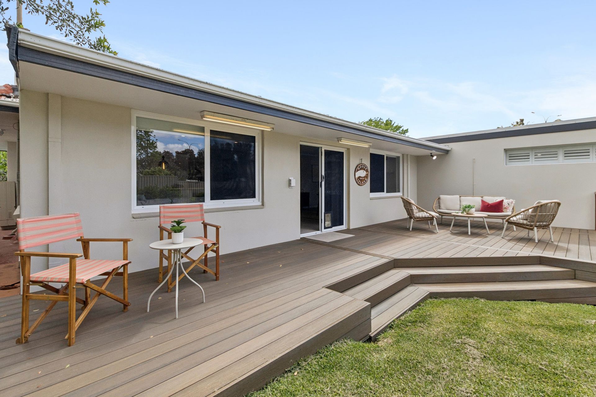 8 Woodlands Street — photo 29 of 30