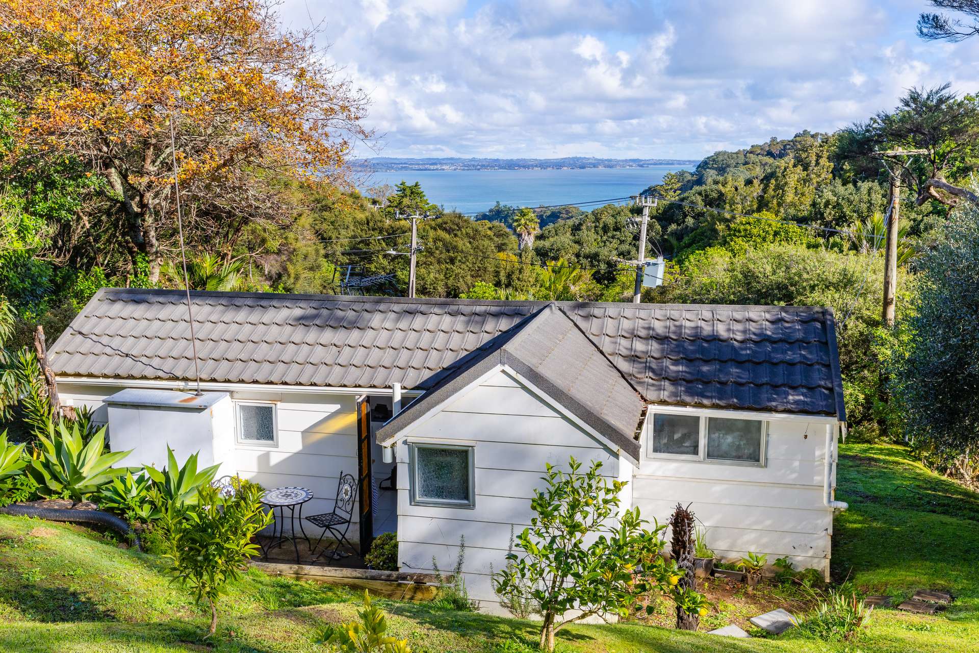 74 Fairview Crescent photo 3
