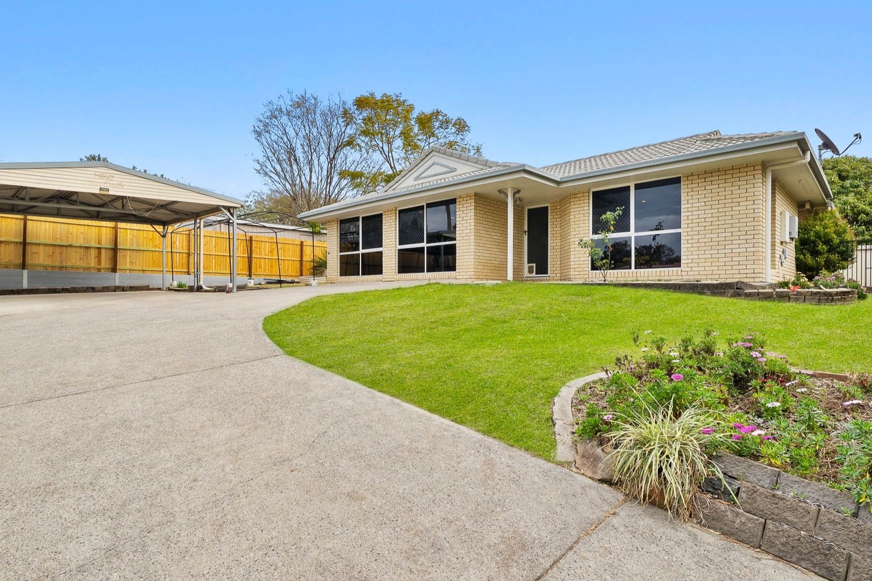 9 Berrilee Court — photo from Ray White Rochedale