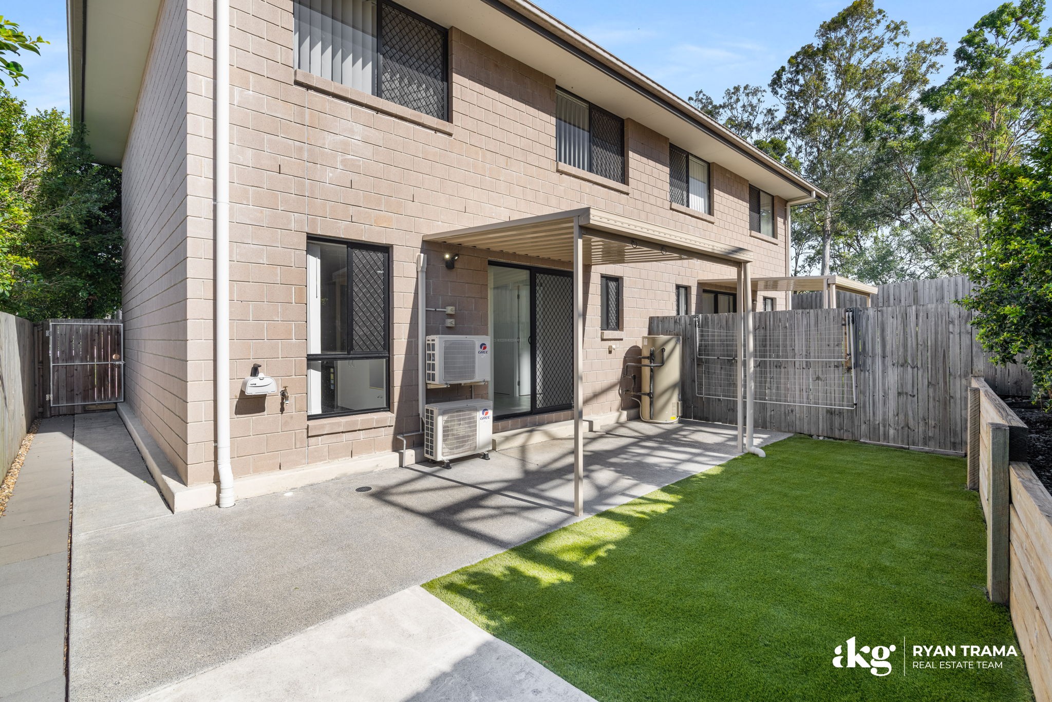 11/8-12 Wattlebrush Court, Park Ridge, QLD 4125