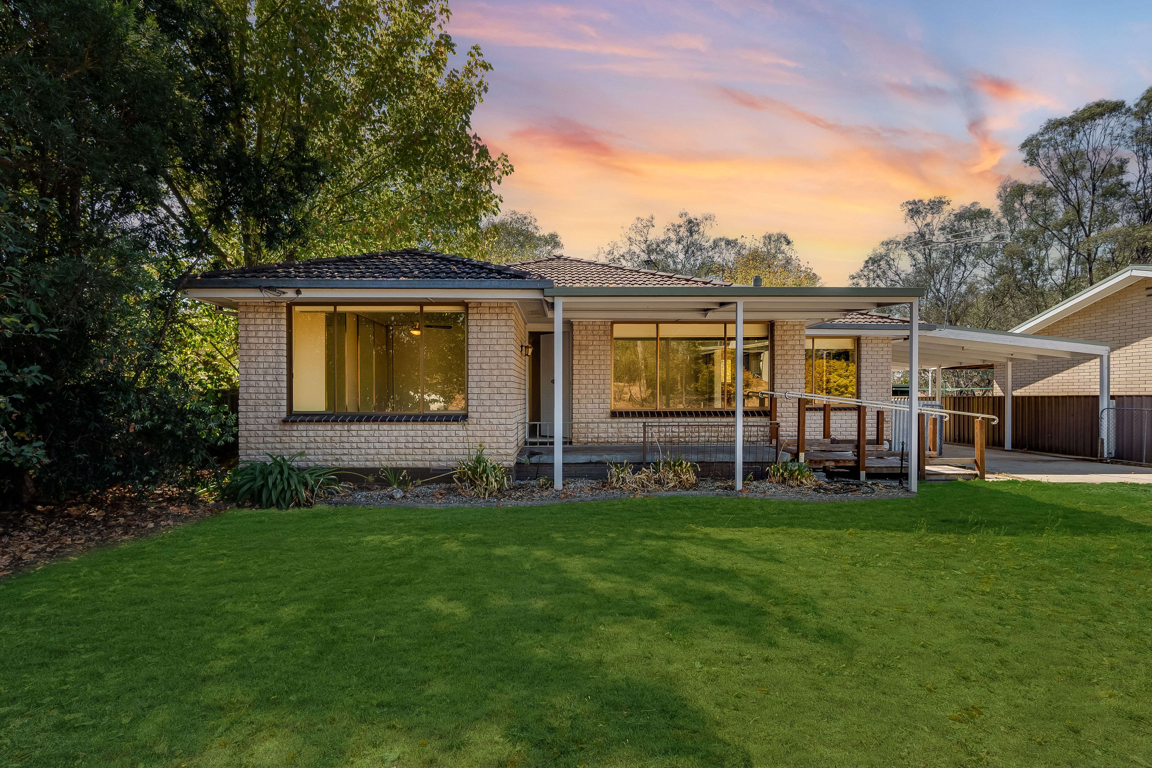 606 Krautz Street — photo from Ray White Albury Central