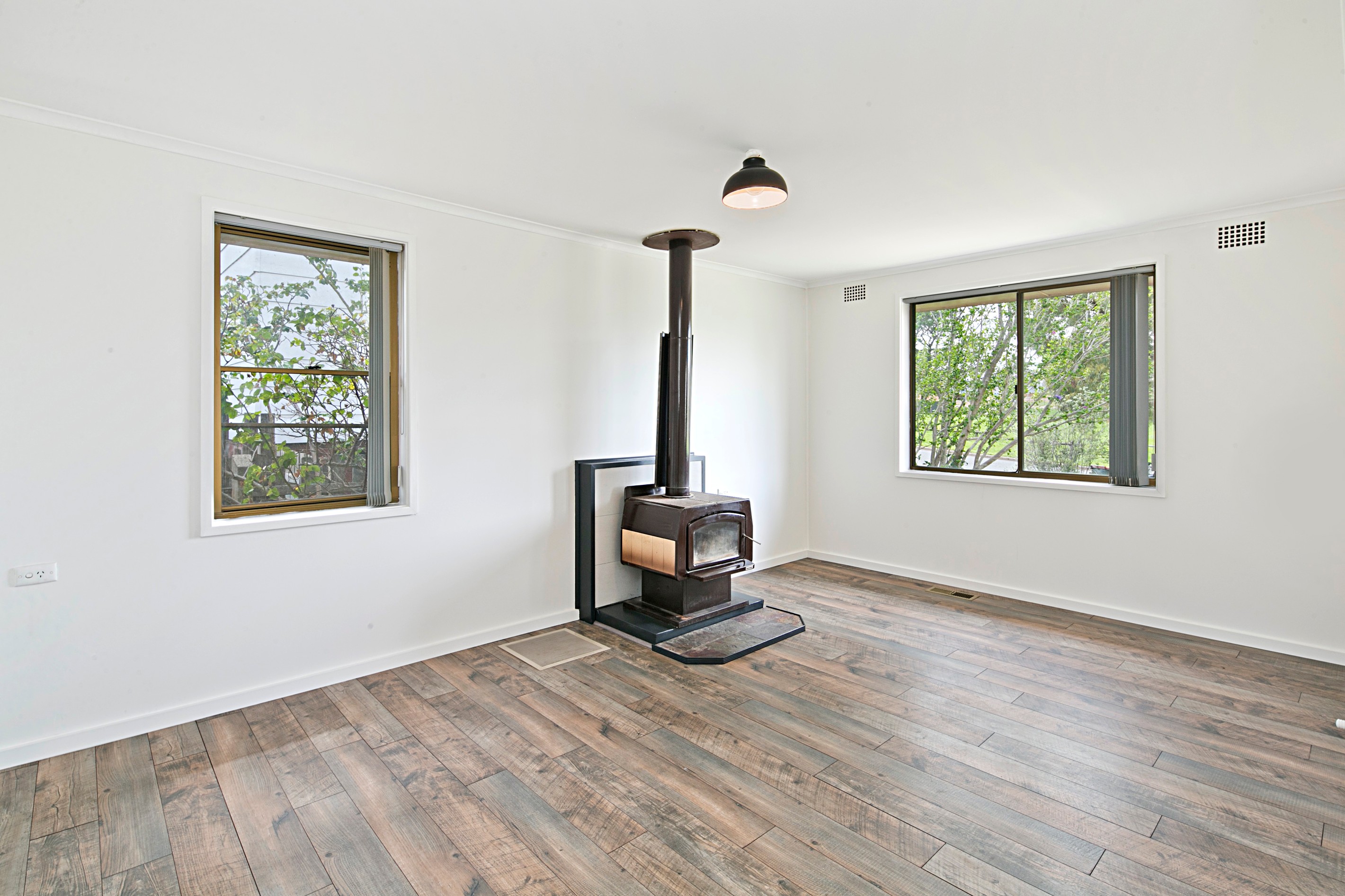 22 Nichols Street, Goulburn, NSW 2580