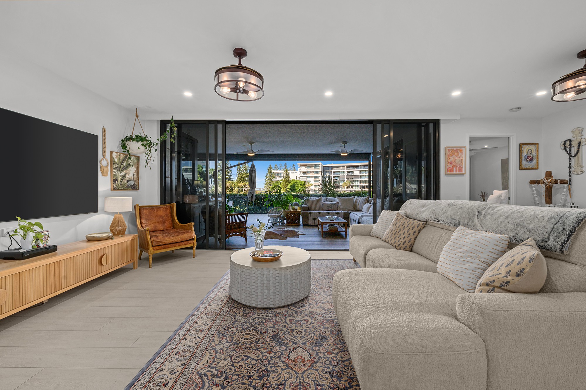 6103/323 Bayview Street, Hollywell, QLD 4216