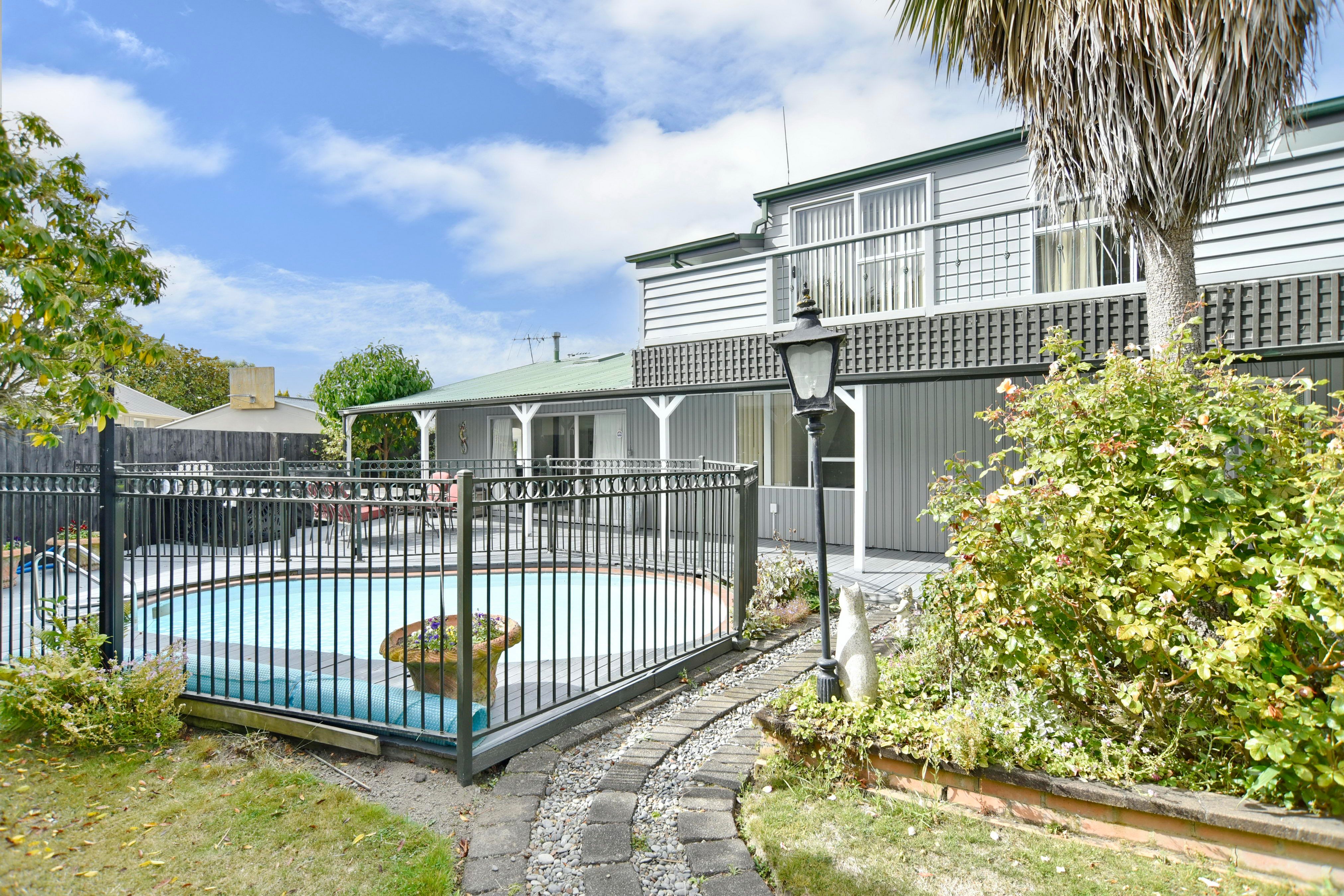 274c Sawyers Arms Road, Christchurch City 8053 Sold House