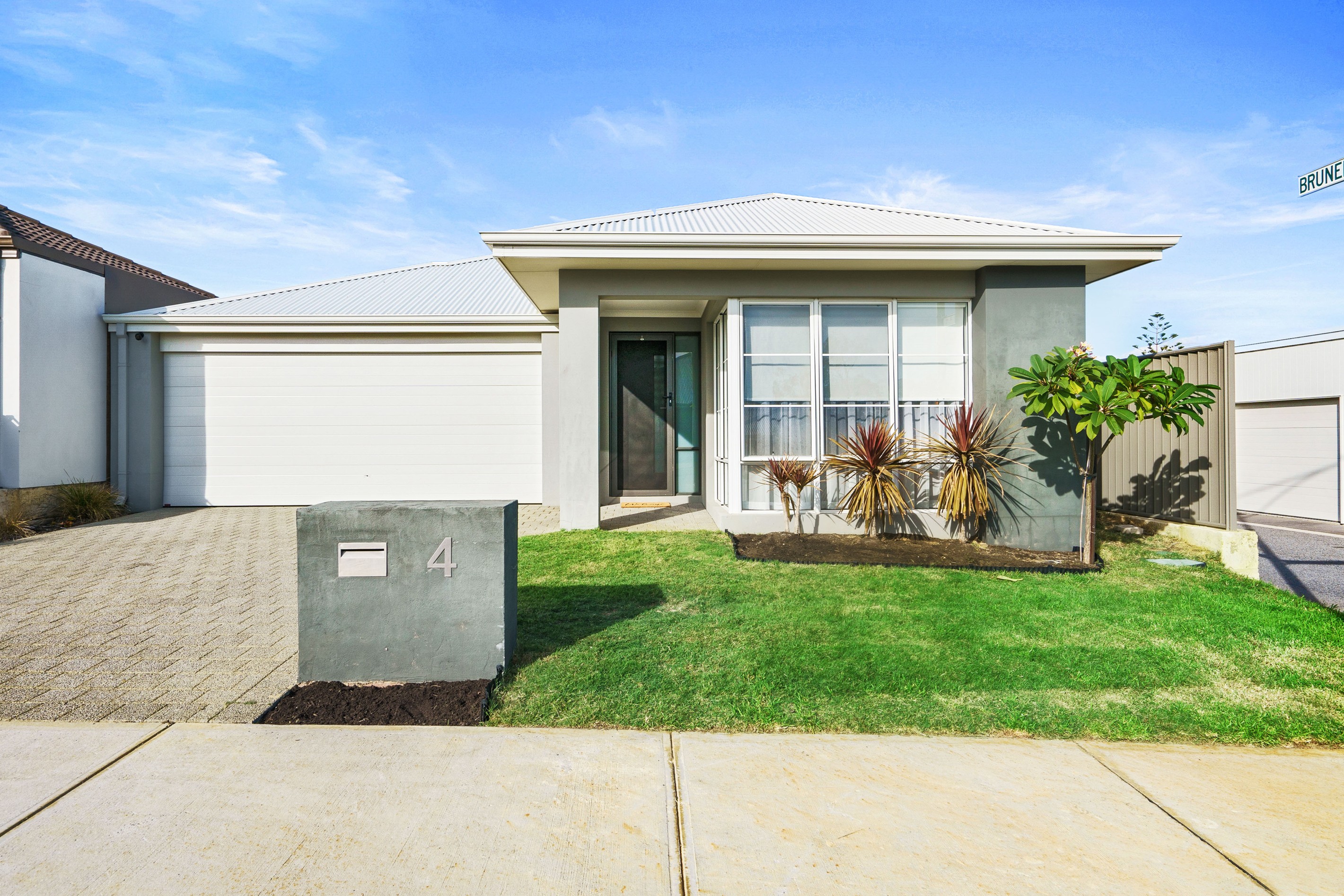 4 Ambesia Road, Clarkson, WA 6030