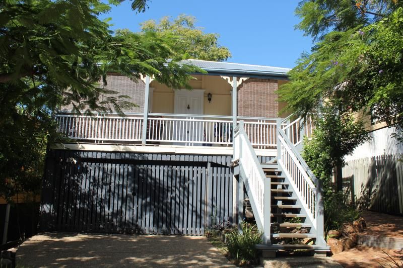 33A Lindsay Street, Ashgrove, QLD 4060