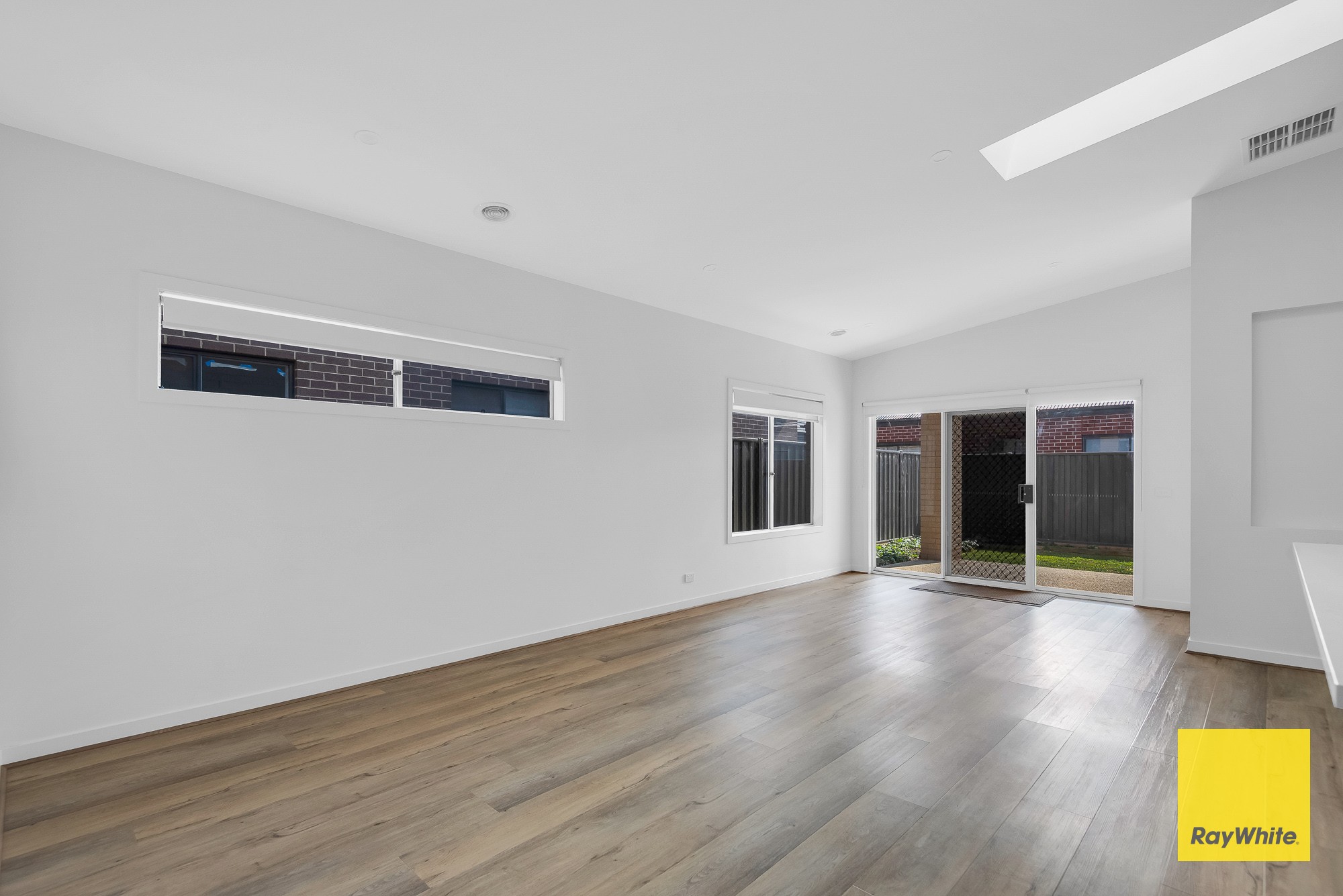 15 Merapi Grove, Truganina, VIC 3029