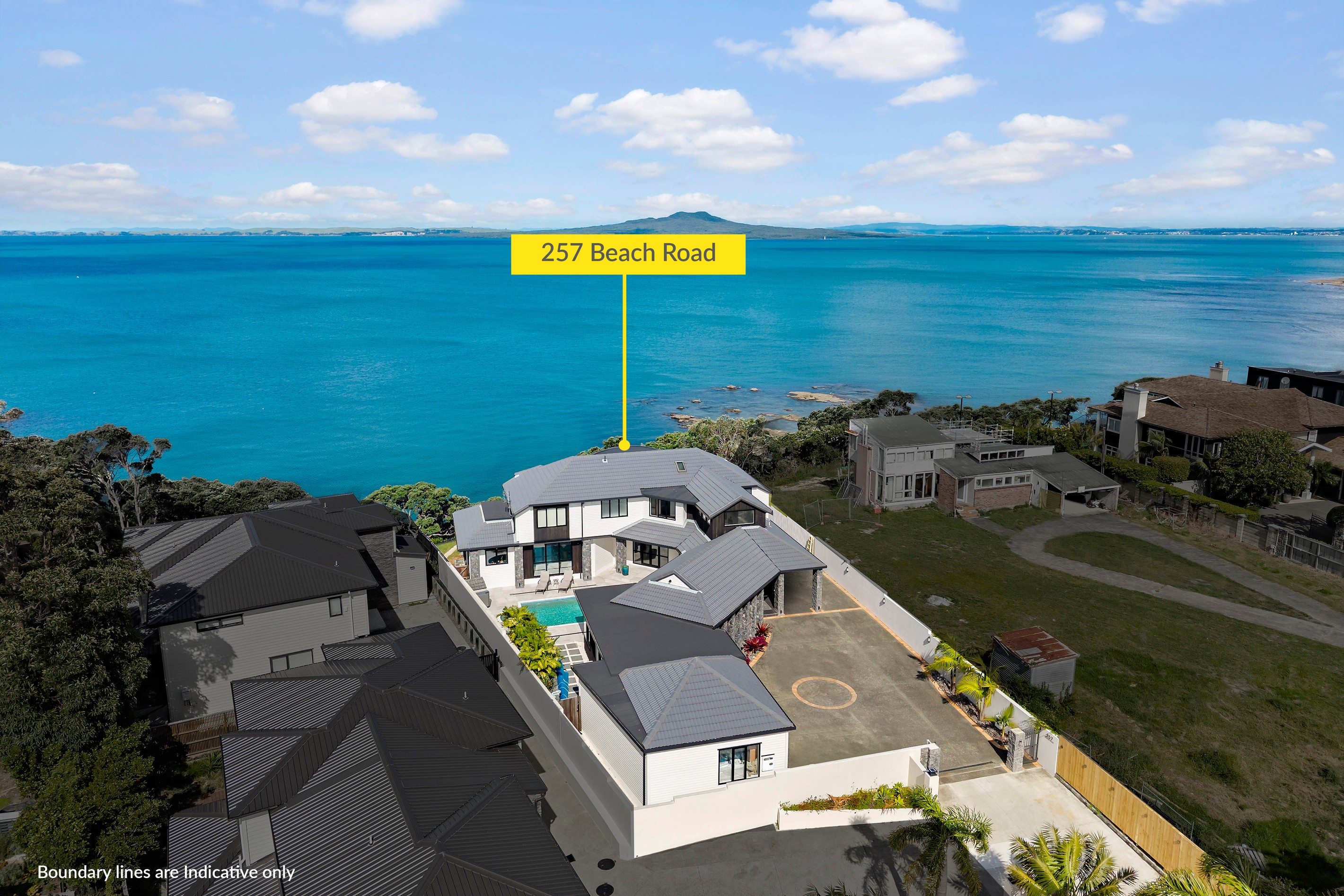 257 Beach Road, Campbells Bay, North Shore City