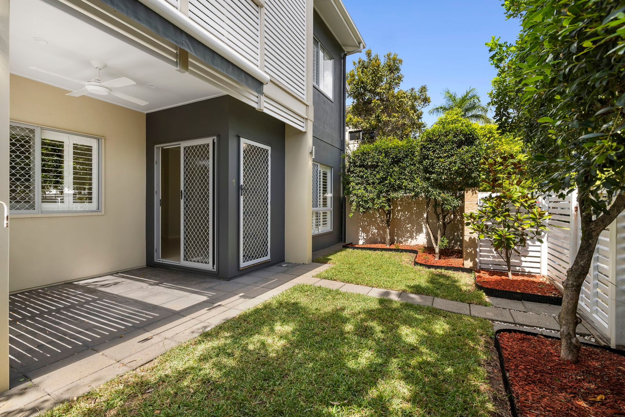 1/84 Cambridge Street, Carina Heights, QLD 4152