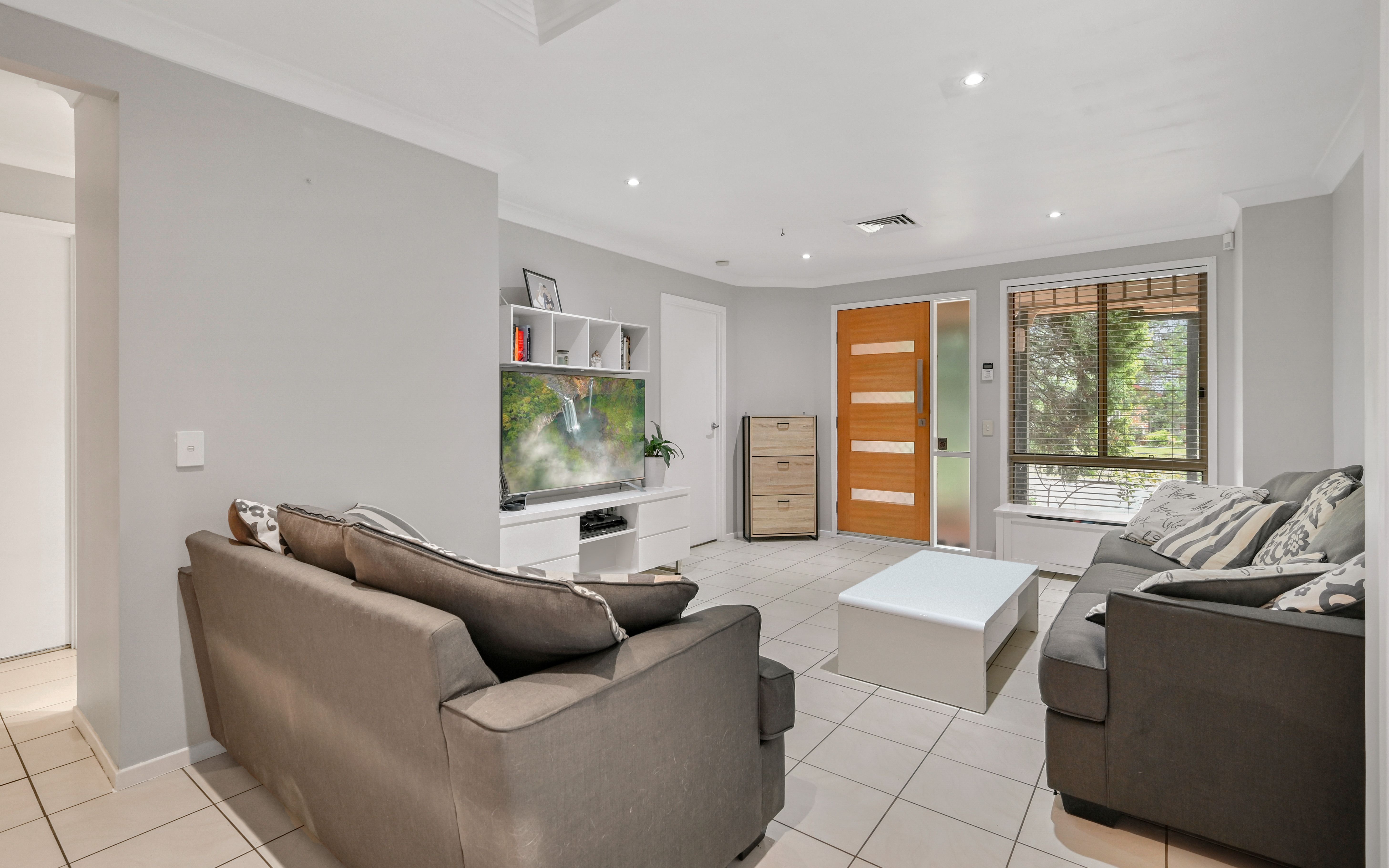 4 John Hunter Grove, Mount Annan, NSW 2567