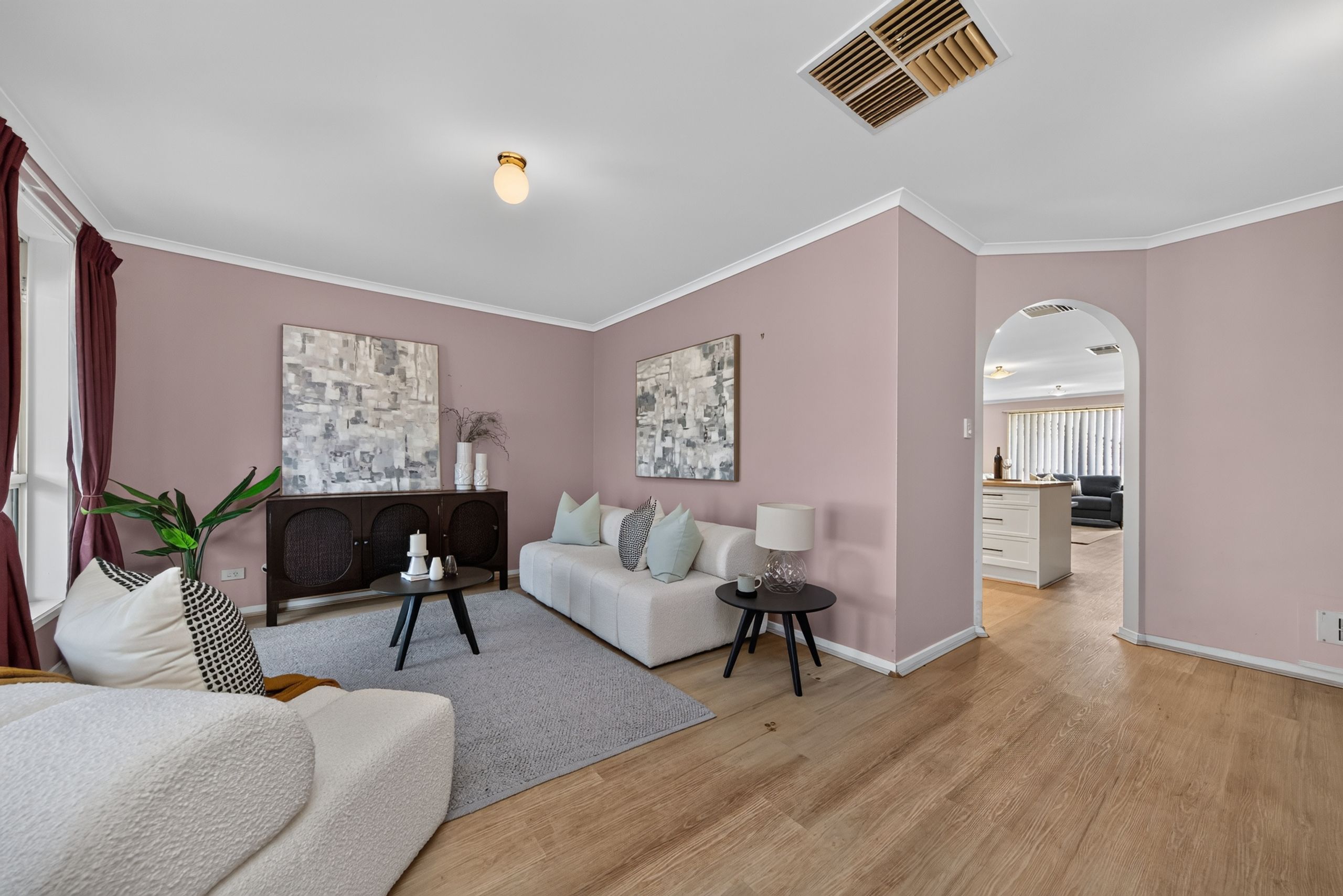 25 Camelot Drive — photo 5 of 21
