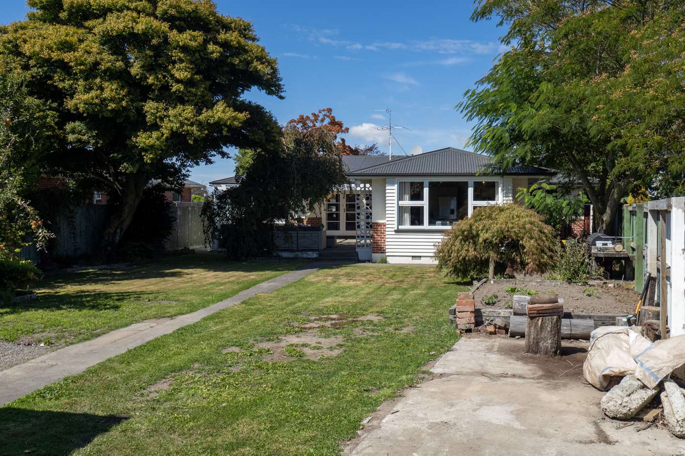 63 Creek Road photo 3