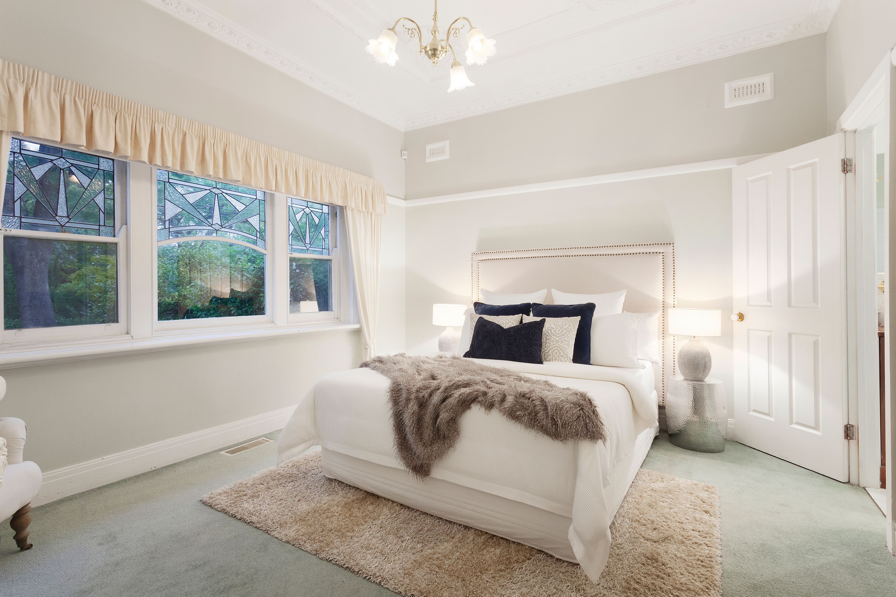 2 Fellows Street, Hughesdale, VIC 3166