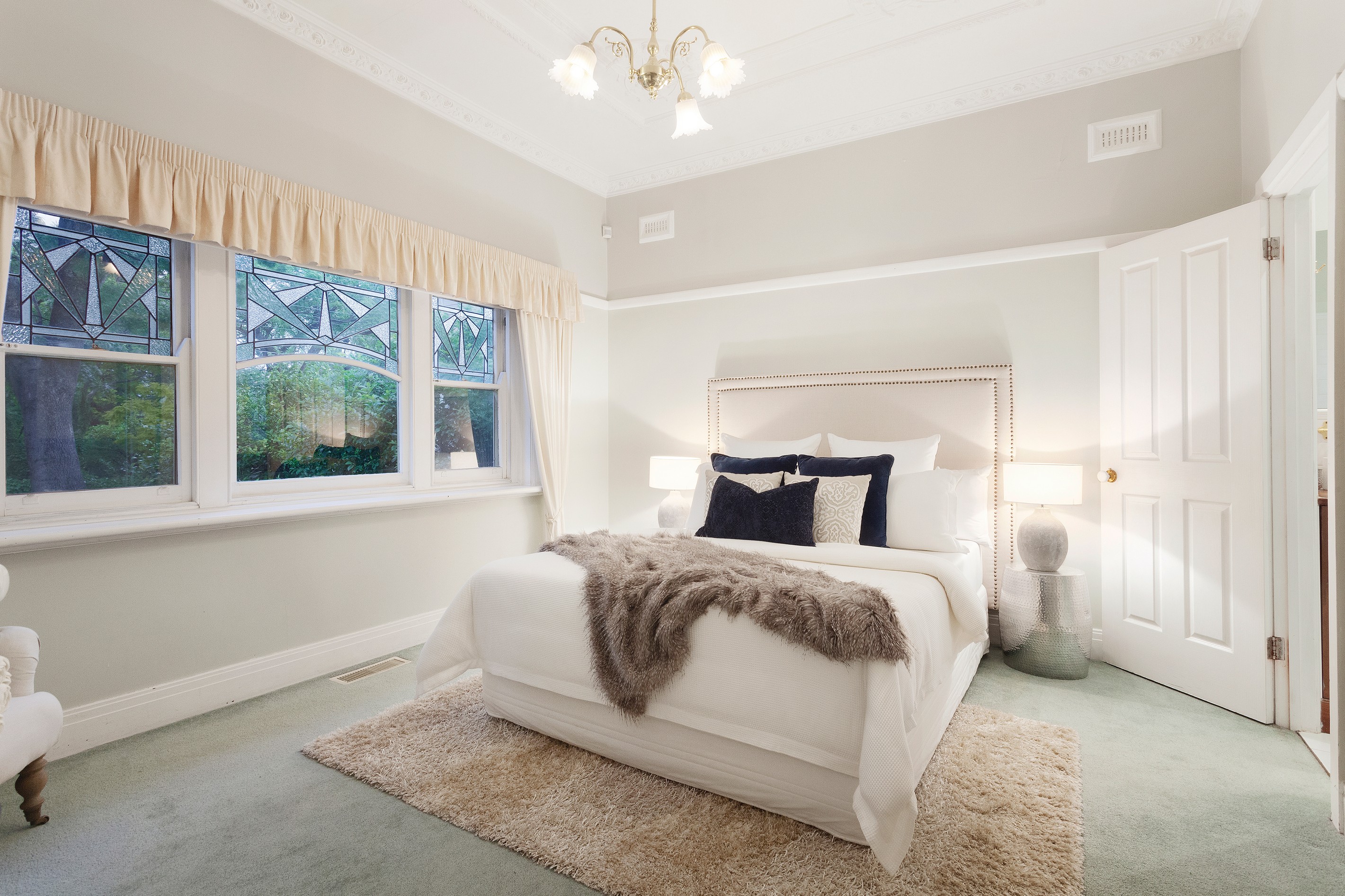 2 Fellows Street, Hughesdale, VIC 3166